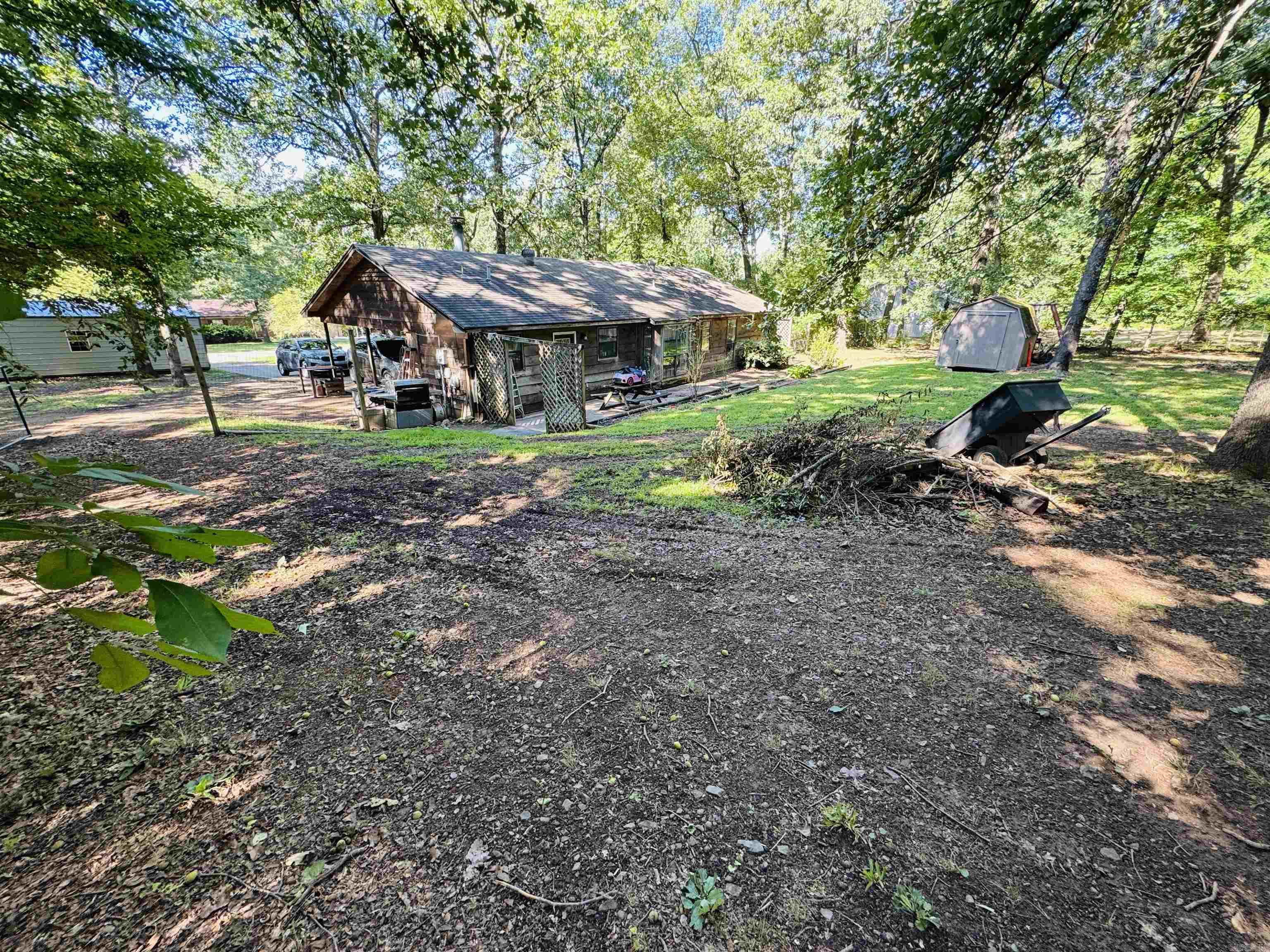 8 Coyote  Conway, AR