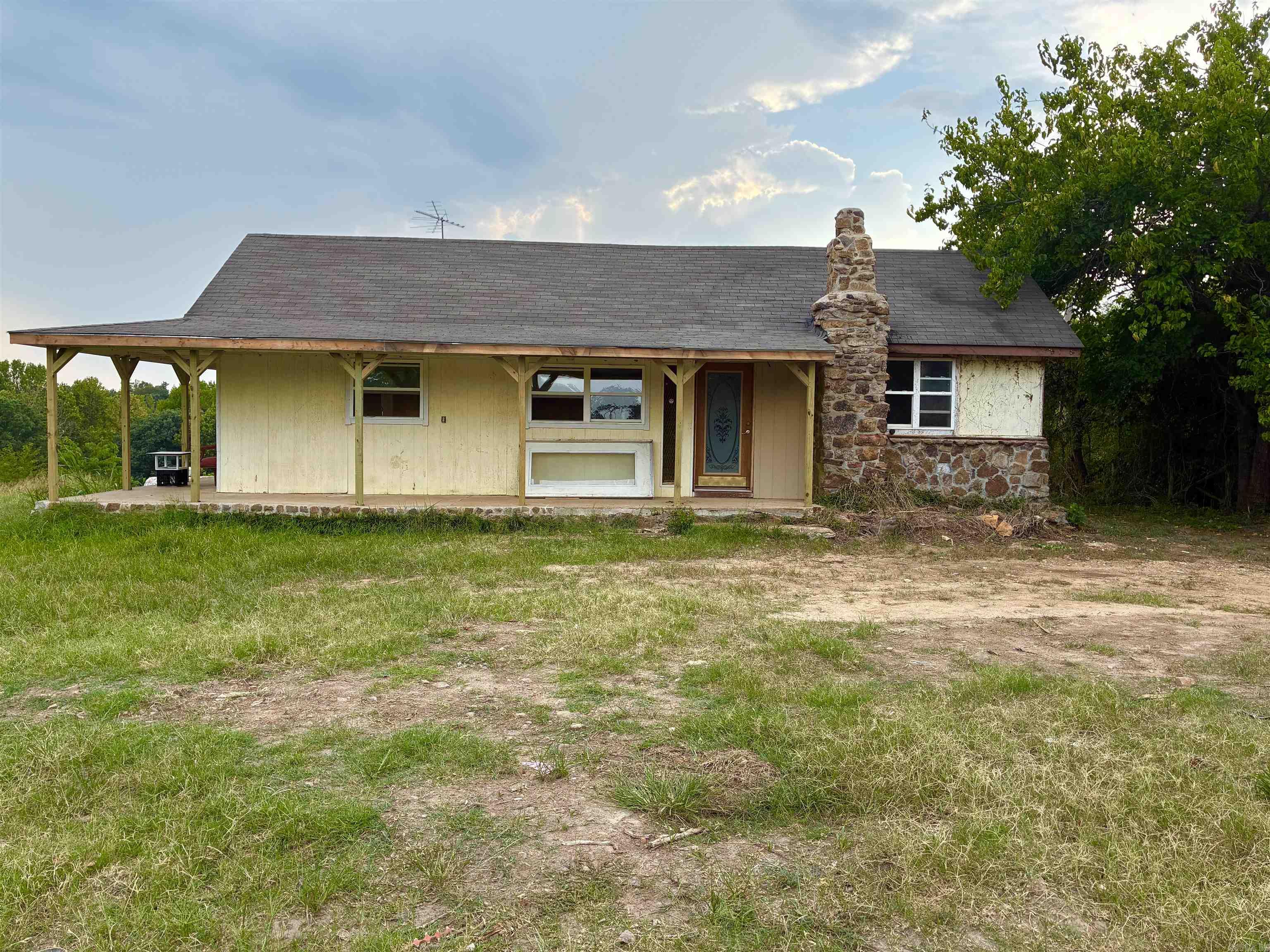 173  McElroy  Fox, AR
