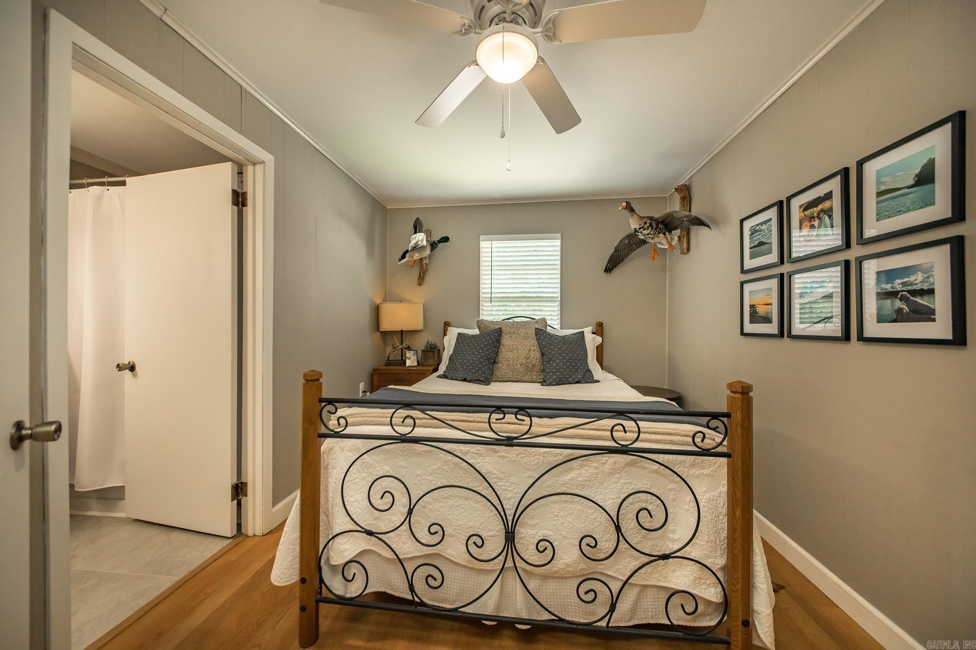 403 Lake Shore  Greers Ferry, AR
