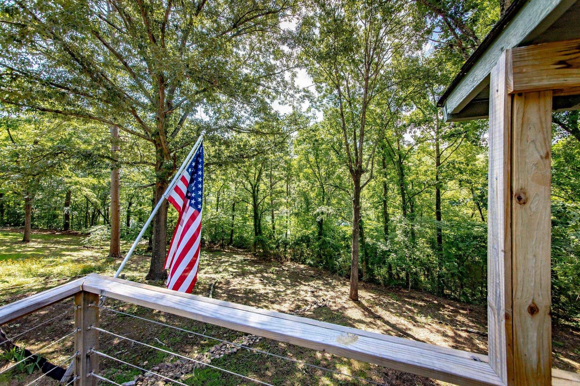403 Lake Shore  Greers Ferry, AR