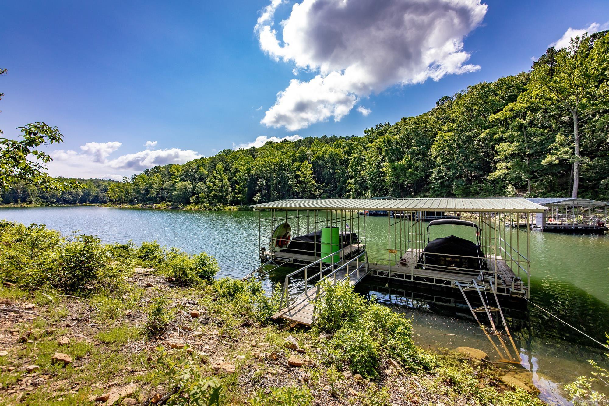 403 Lake Shore  Greers Ferry, AR