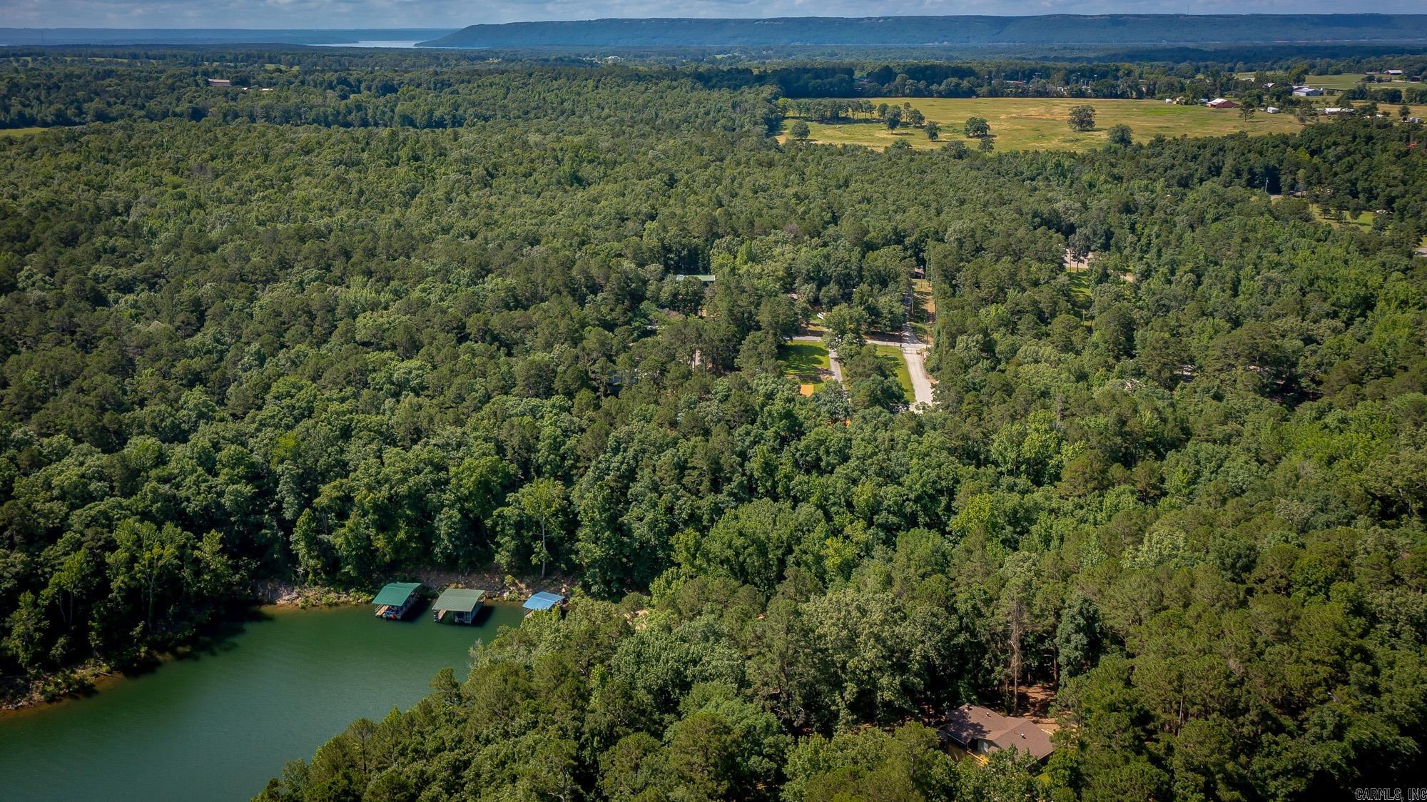 403 Lake Shore  Greers Ferry, AR