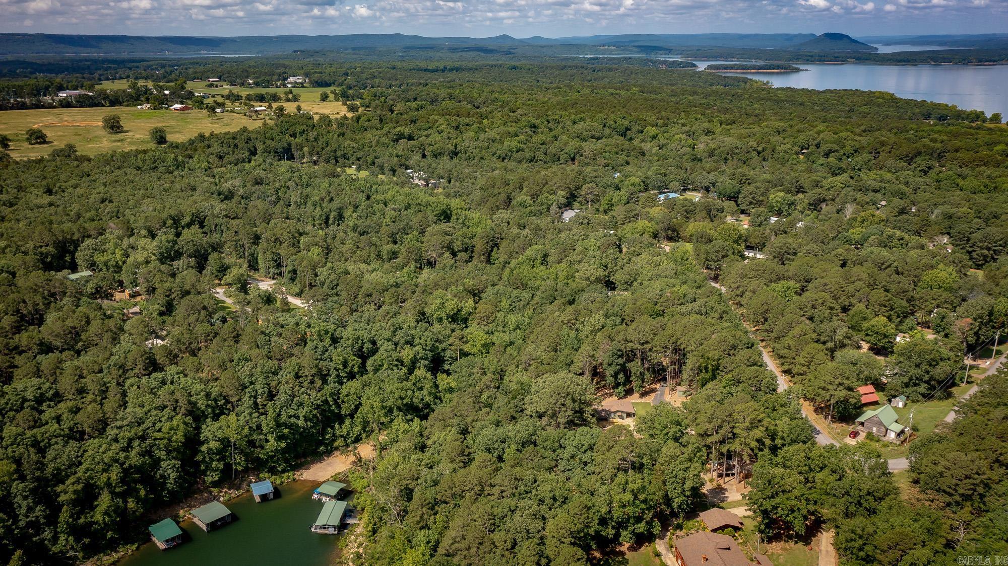 403 Lake Shore  Greers Ferry, AR