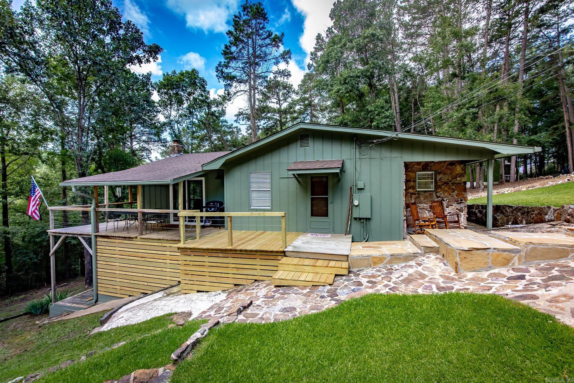 403 Lake Shore  Greers Ferry, AR