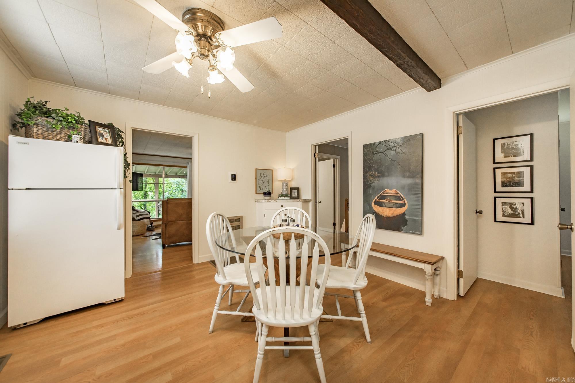 403 Lake Shore  Greers Ferry, AR