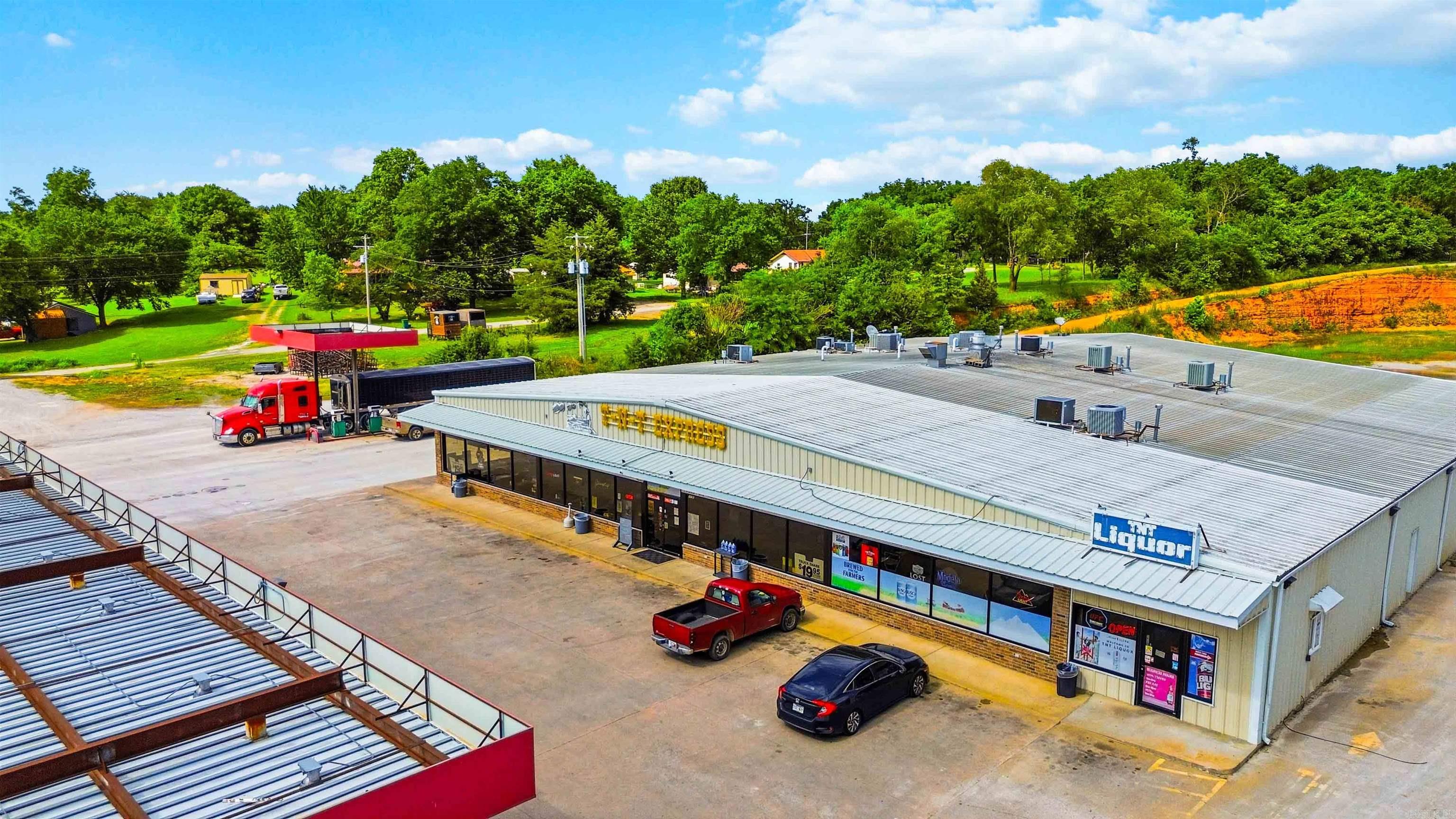 1190 Hwy 59  Decatur, AR