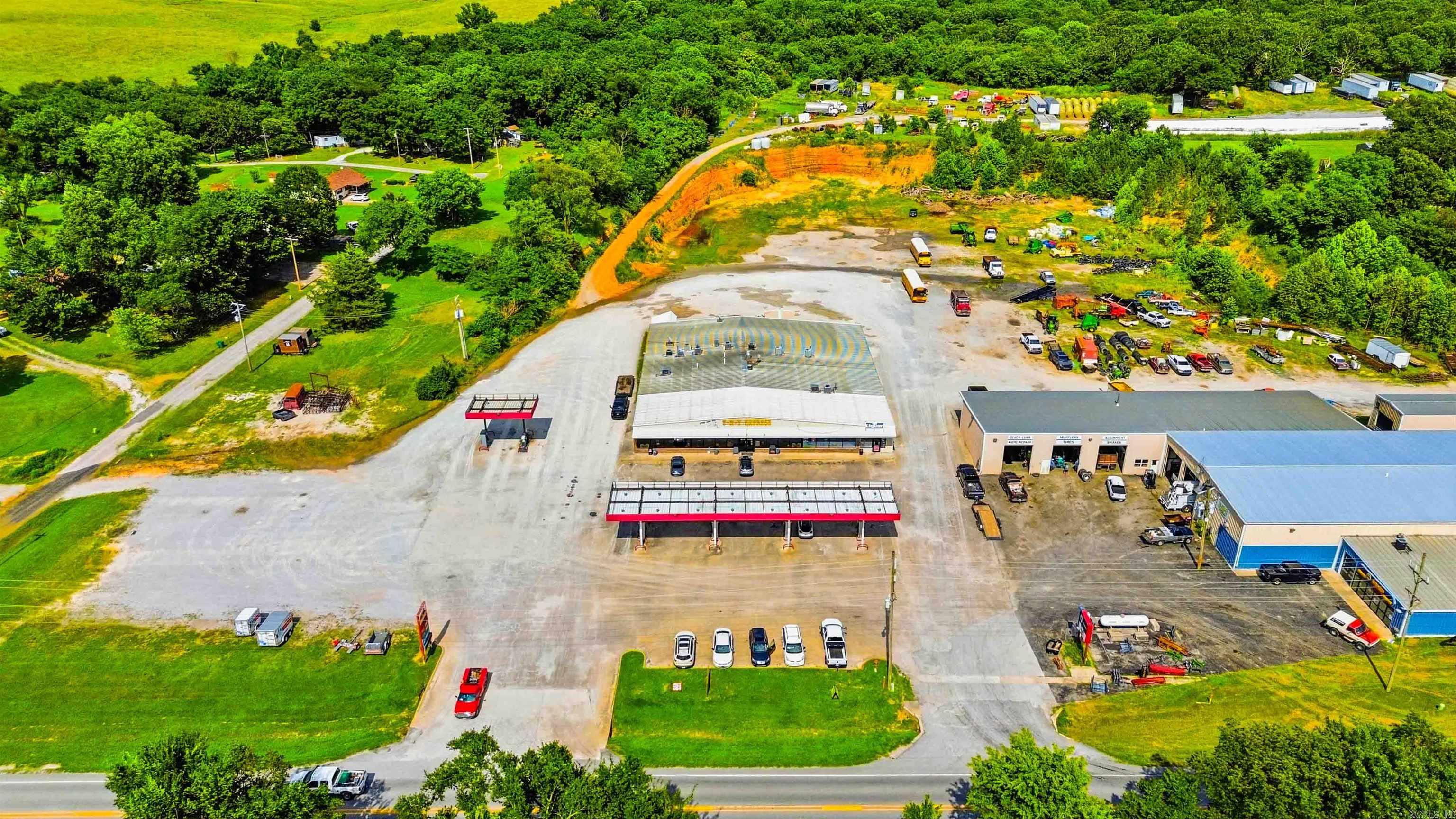 1190 Hwy 59  Decatur, AR