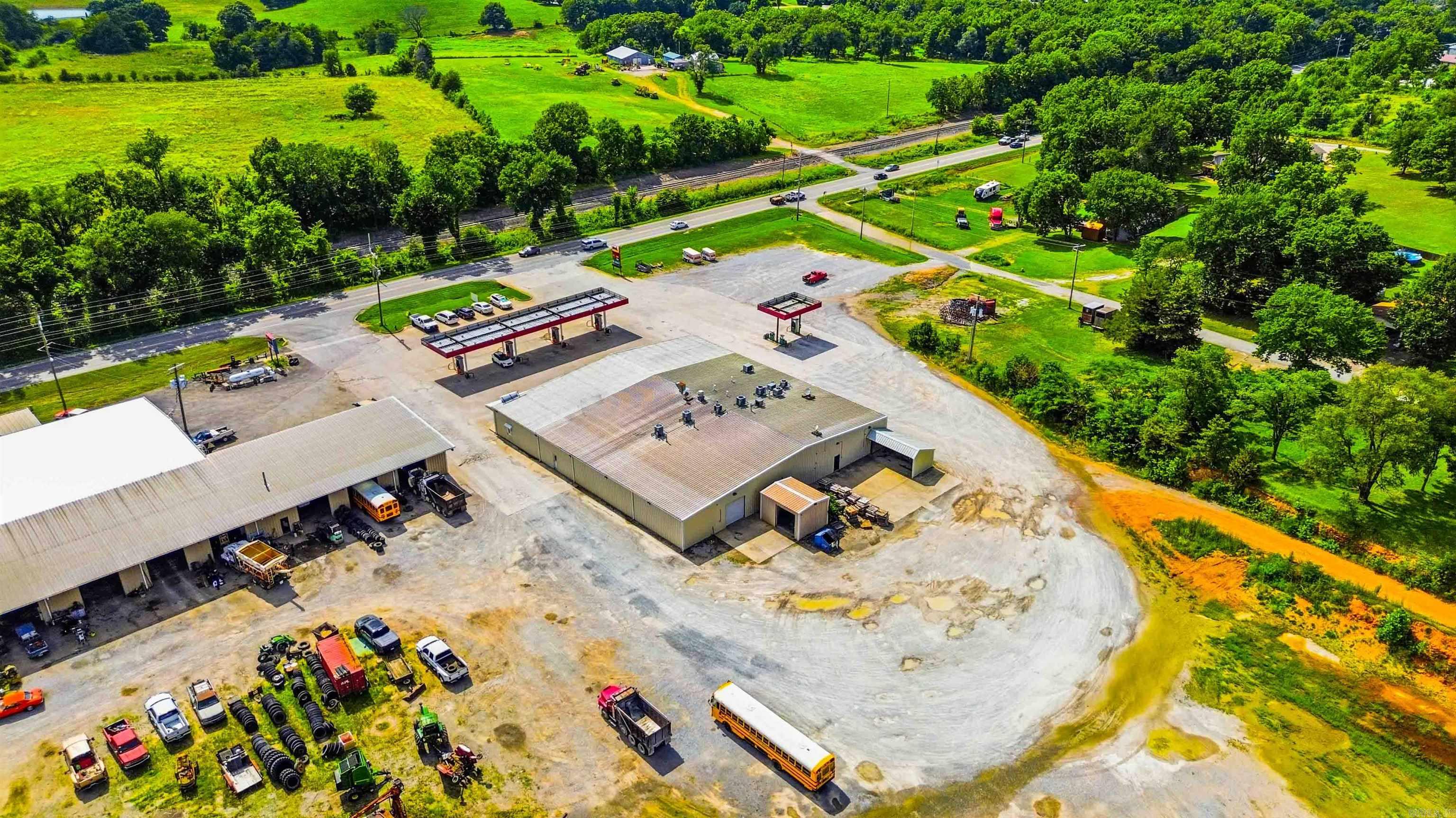1190 Hwy 59  Decatur, AR