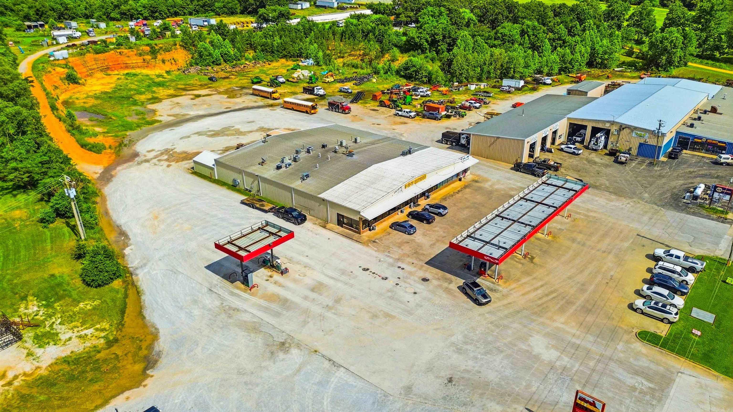 1190 Hwy 59  Decatur, AR