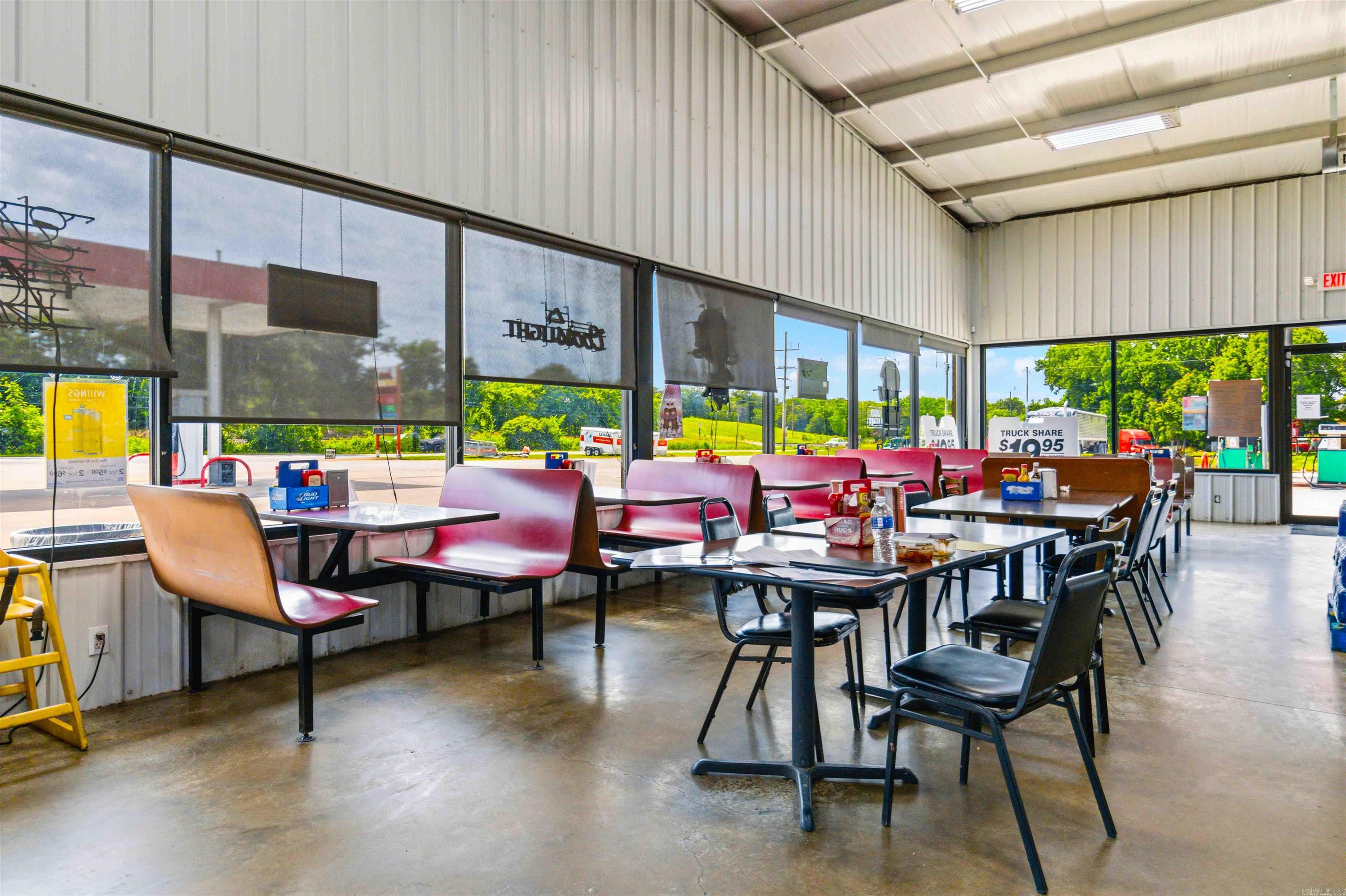 1190 Hwy 59  Decatur, AR