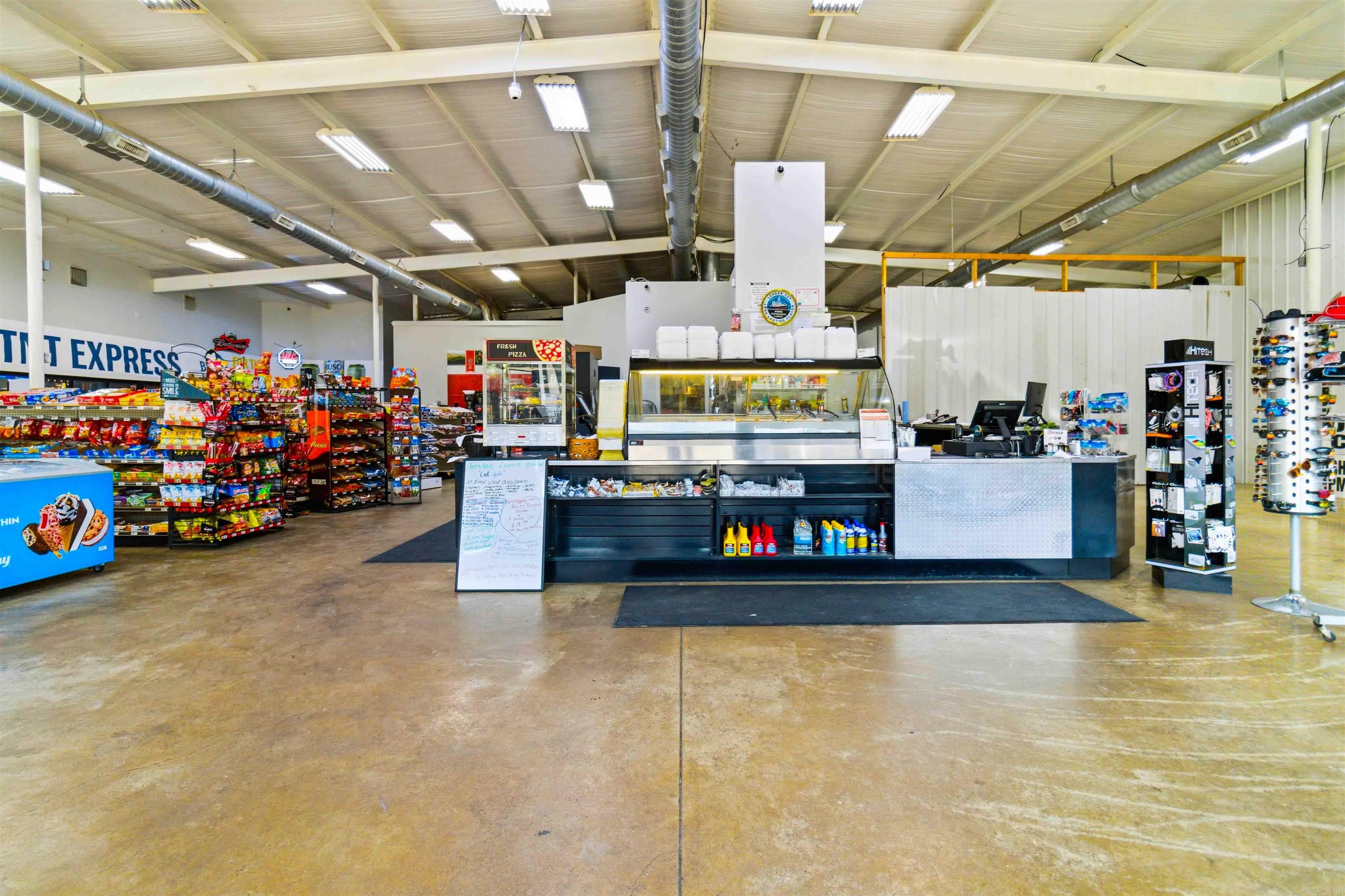 1190 Hwy 59  Decatur, AR