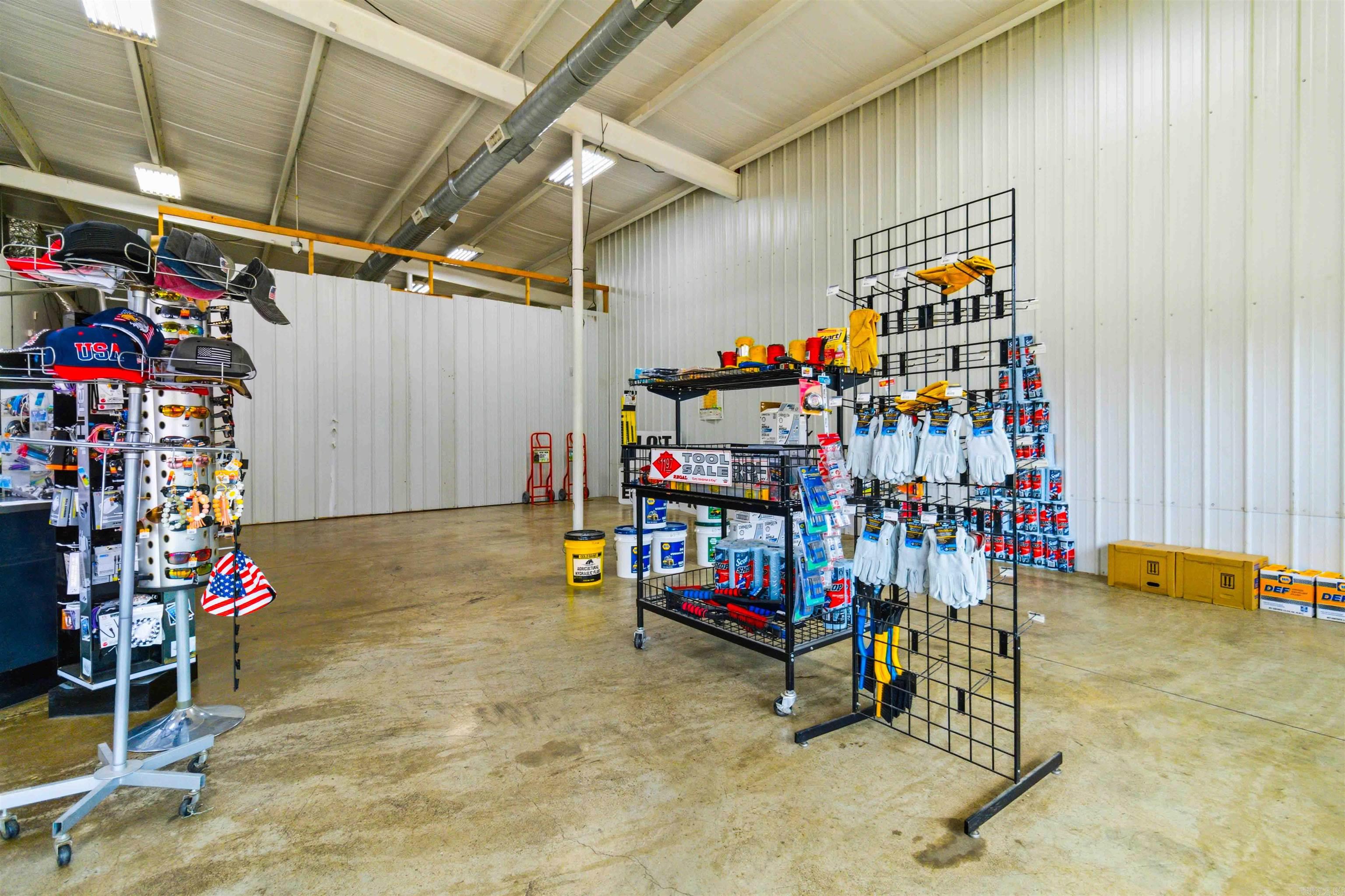 1190 Hwy 59  Decatur, AR