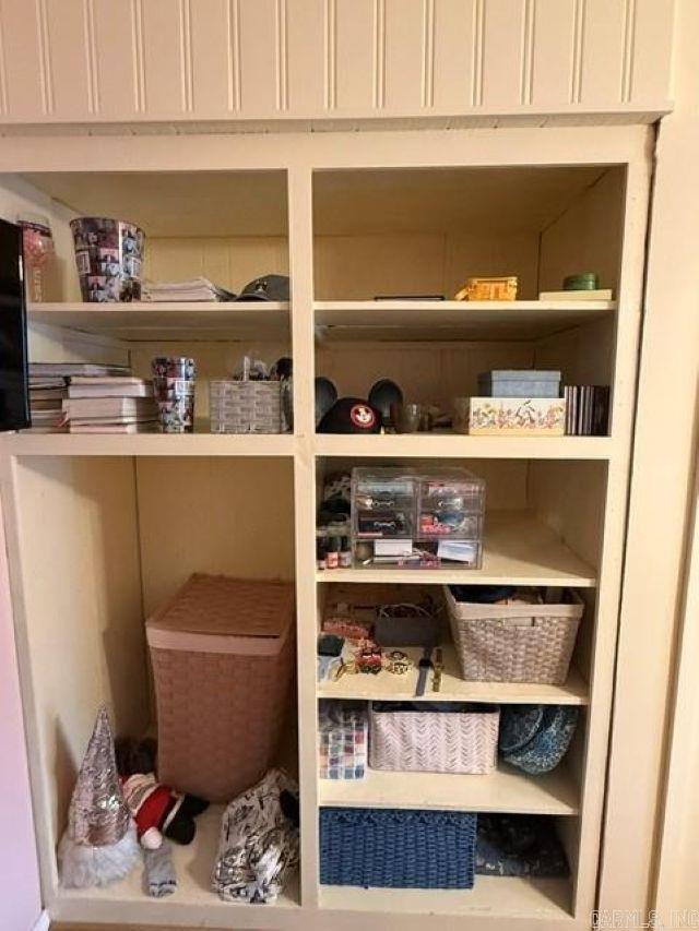 1402 J  Danville, AR