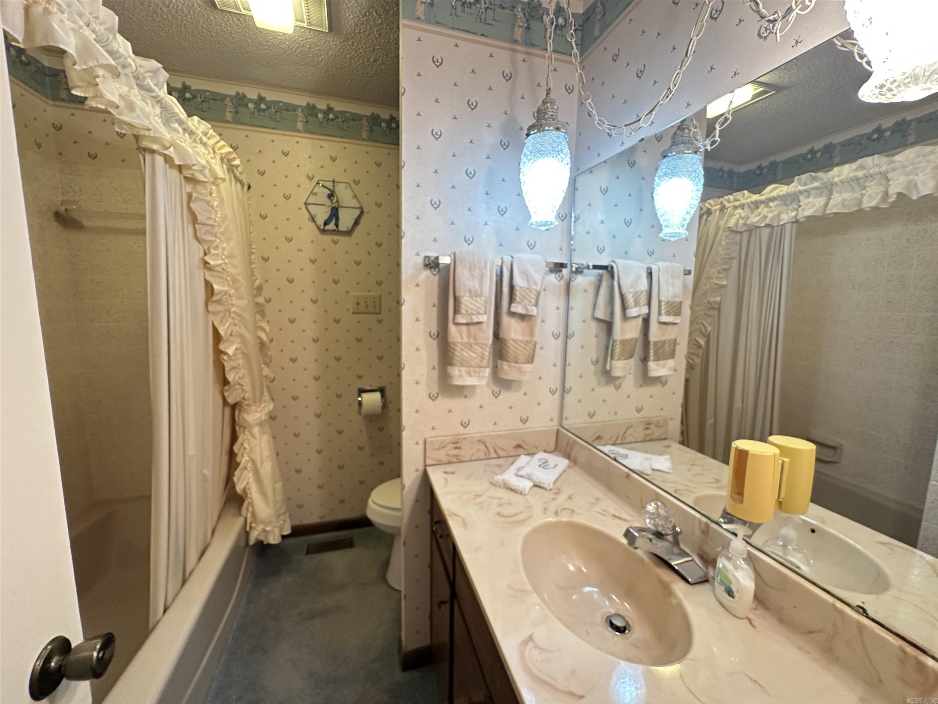 234 Pine Hill Rd  Fairfield Bay, AR