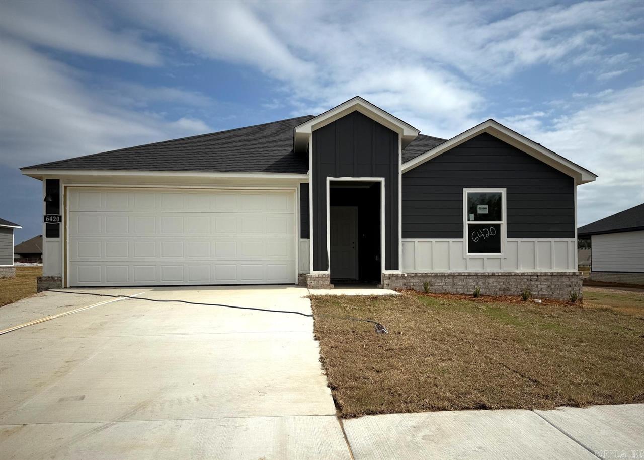 6420 Newark  Bryant, AR