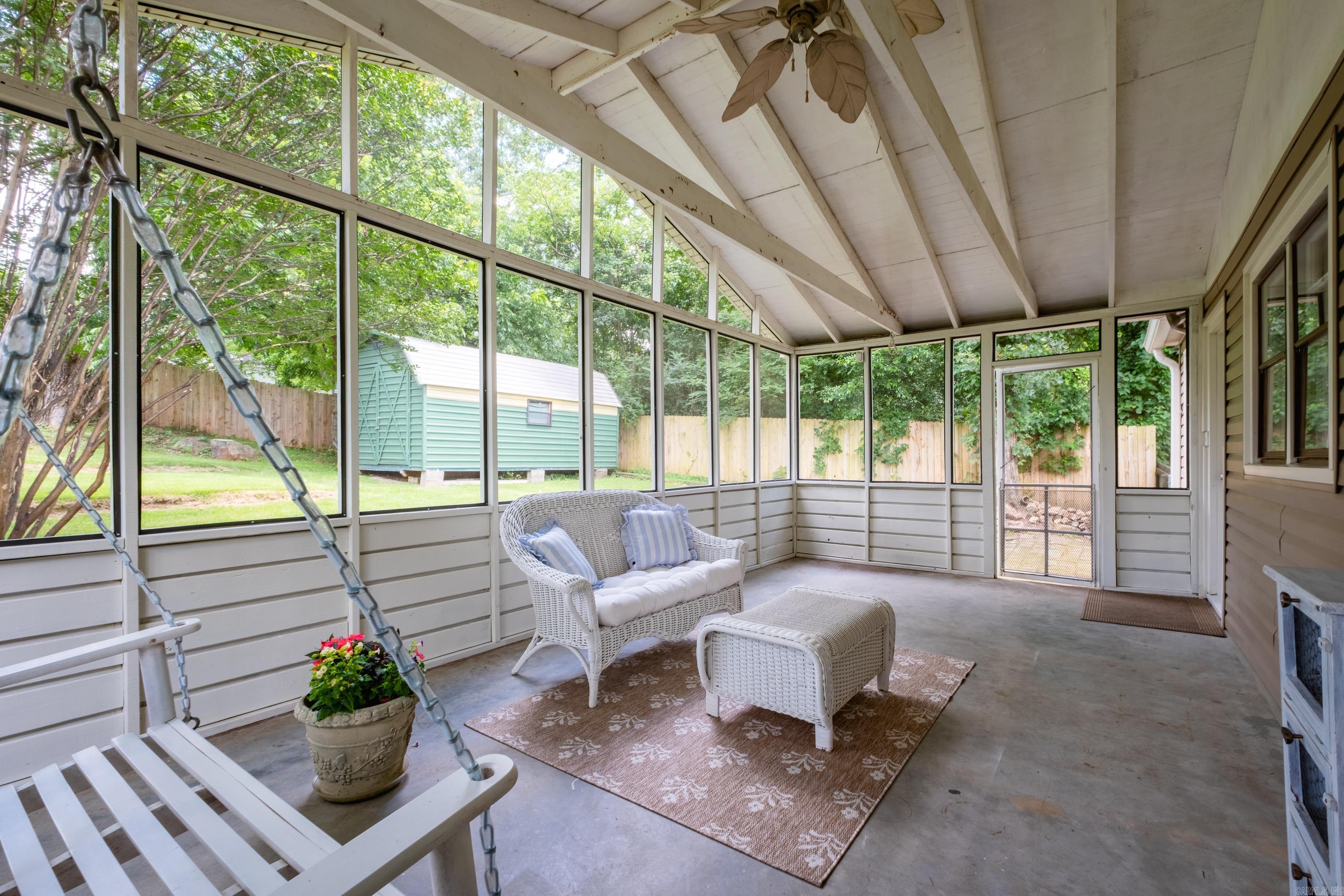 2415 Blackwood  Little Rock, AR