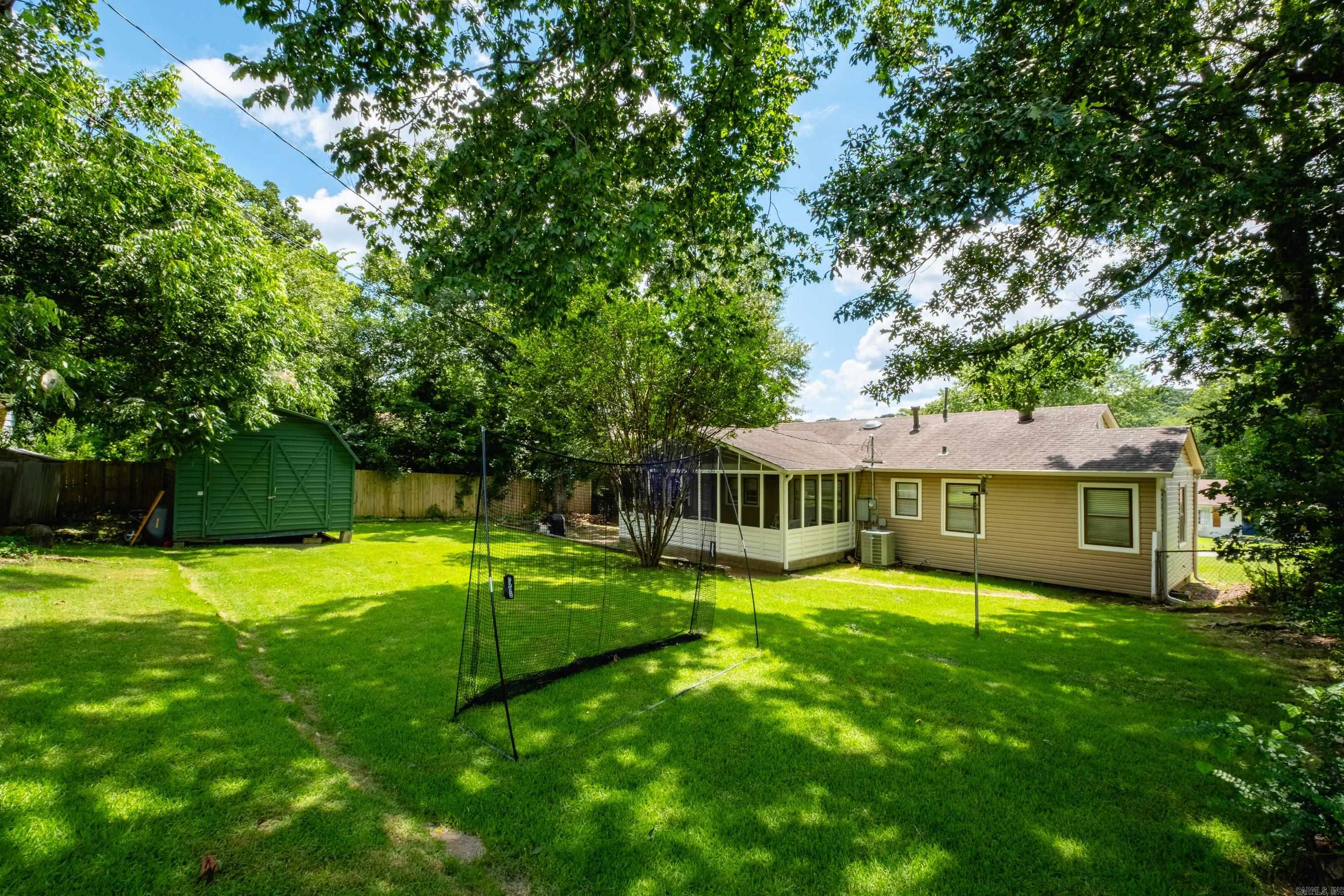 2415 Blackwood  Little Rock, AR