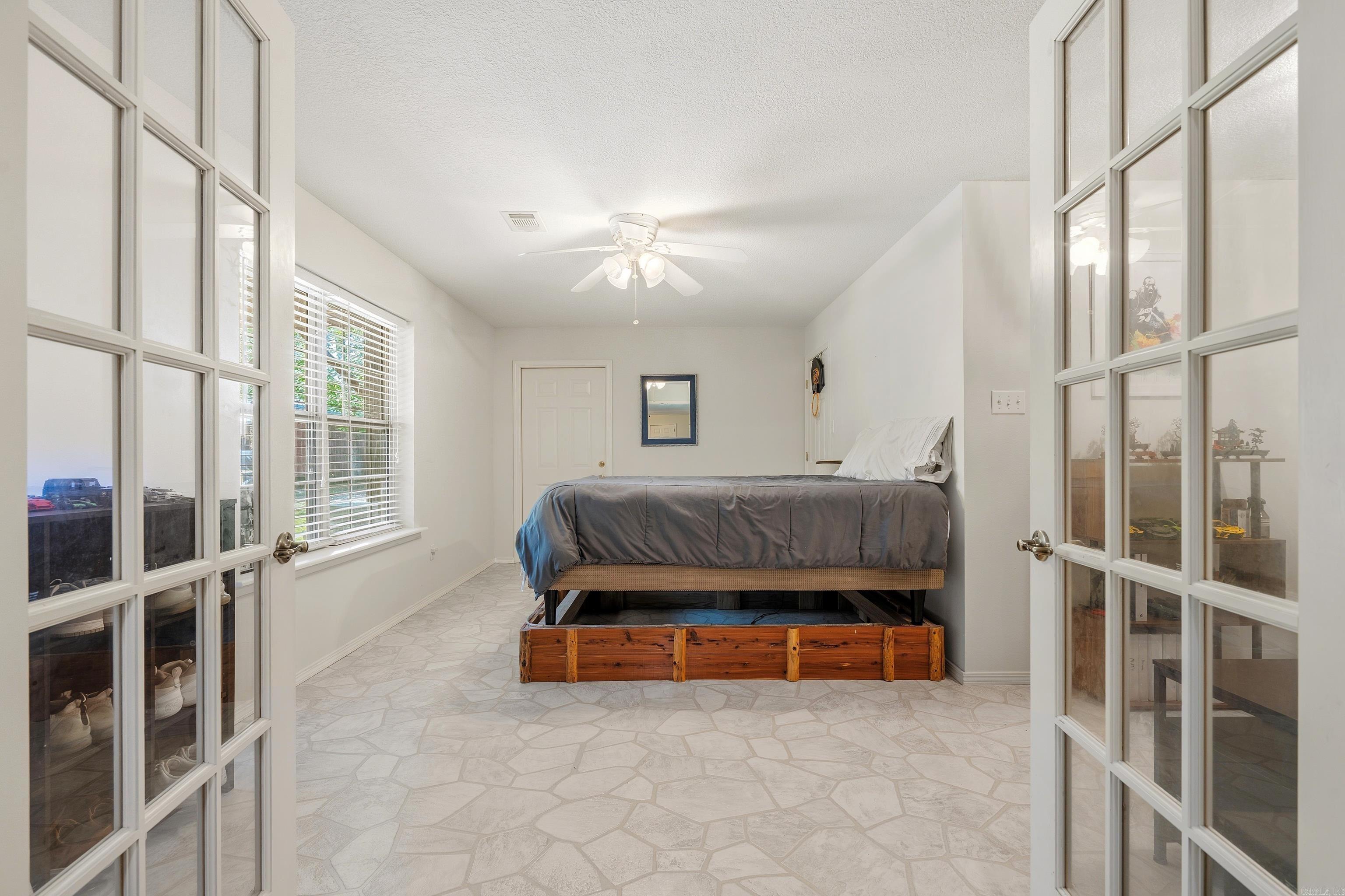 539 Charlie Stover  Royal, AR