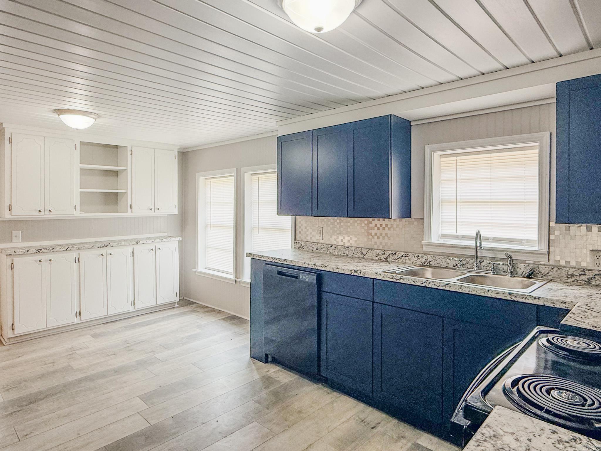 1422 Dyer  Malvern, AR