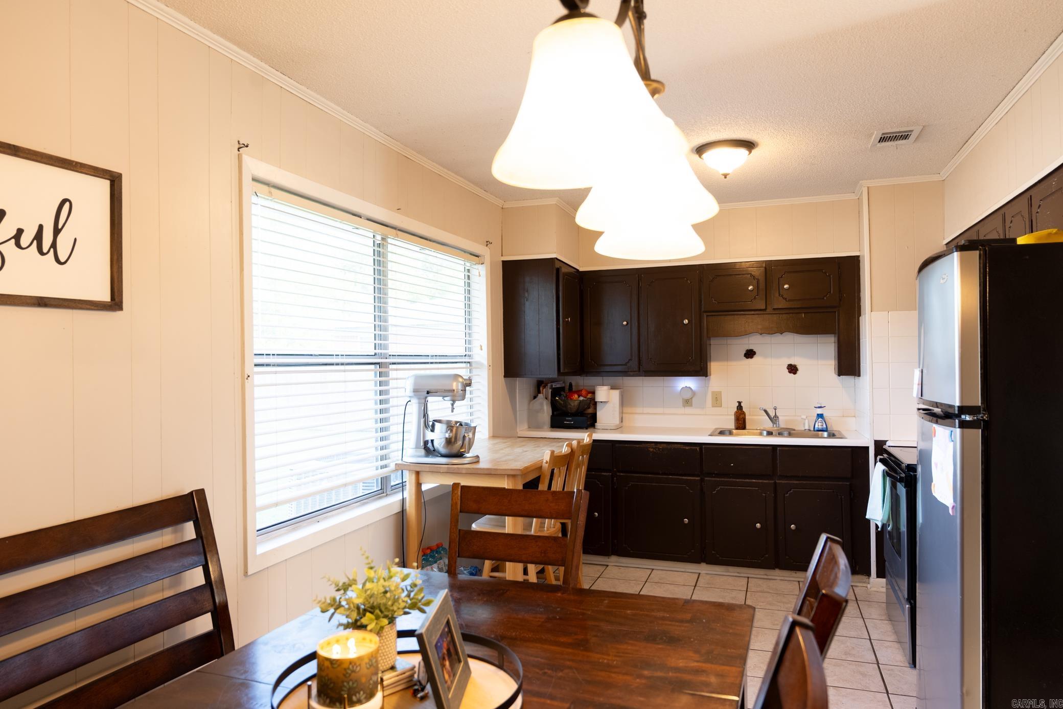 715 SE 7th  Walnut Ridge, AR