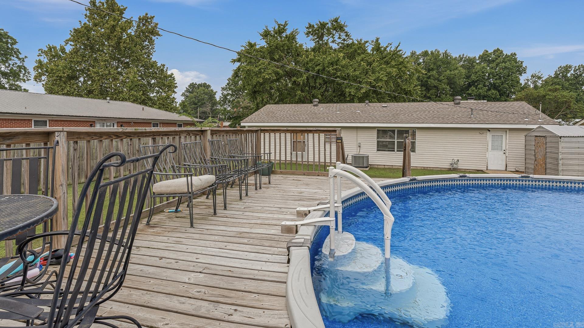 715 SE 7th  Walnut Ridge, AR