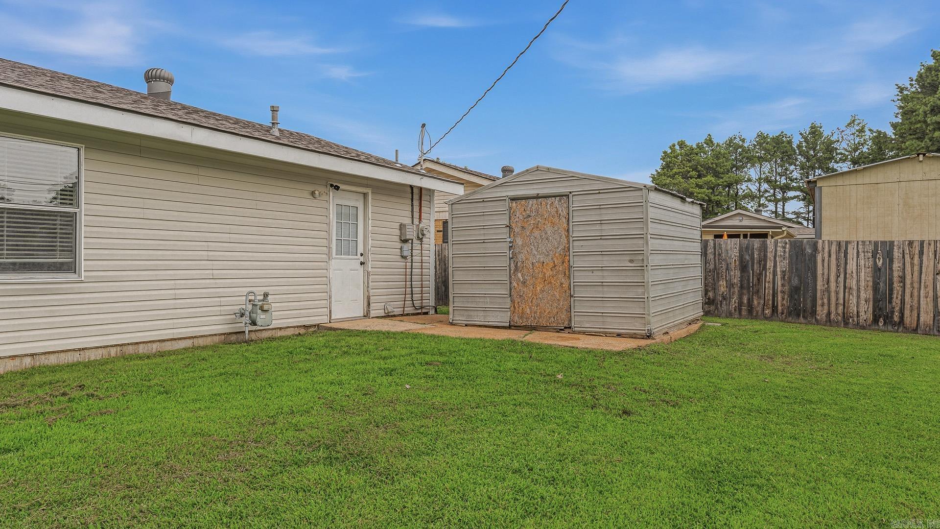 715 SE 7th  Walnut Ridge, AR