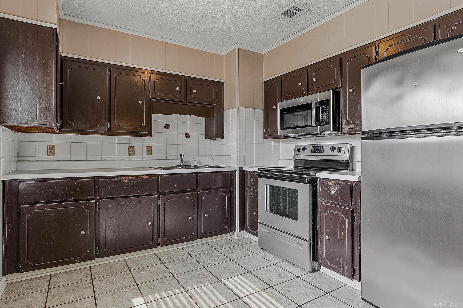 715 SE 7th  Walnut Ridge, AR