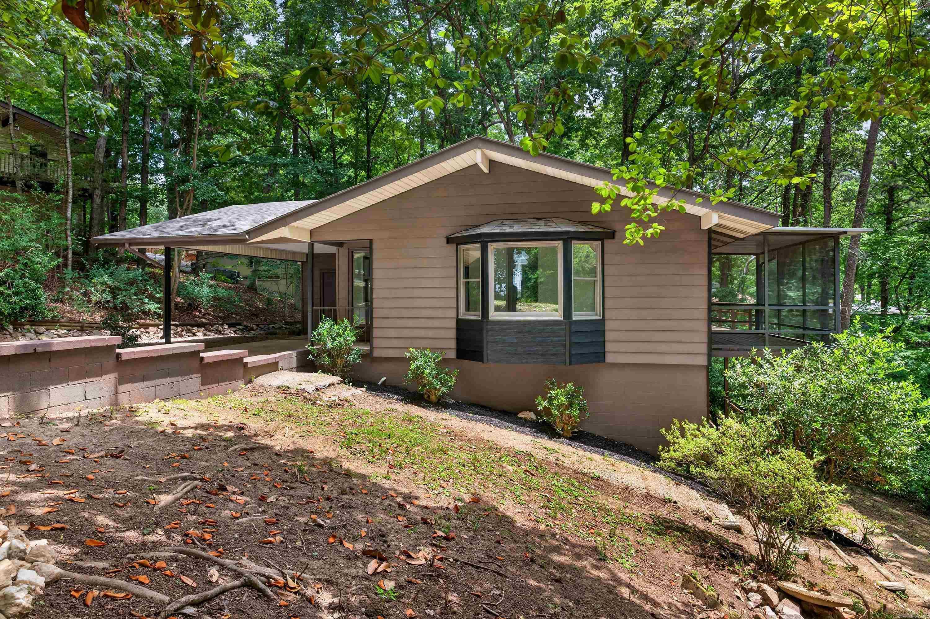 9 Gava  Hot Springs Village, AR