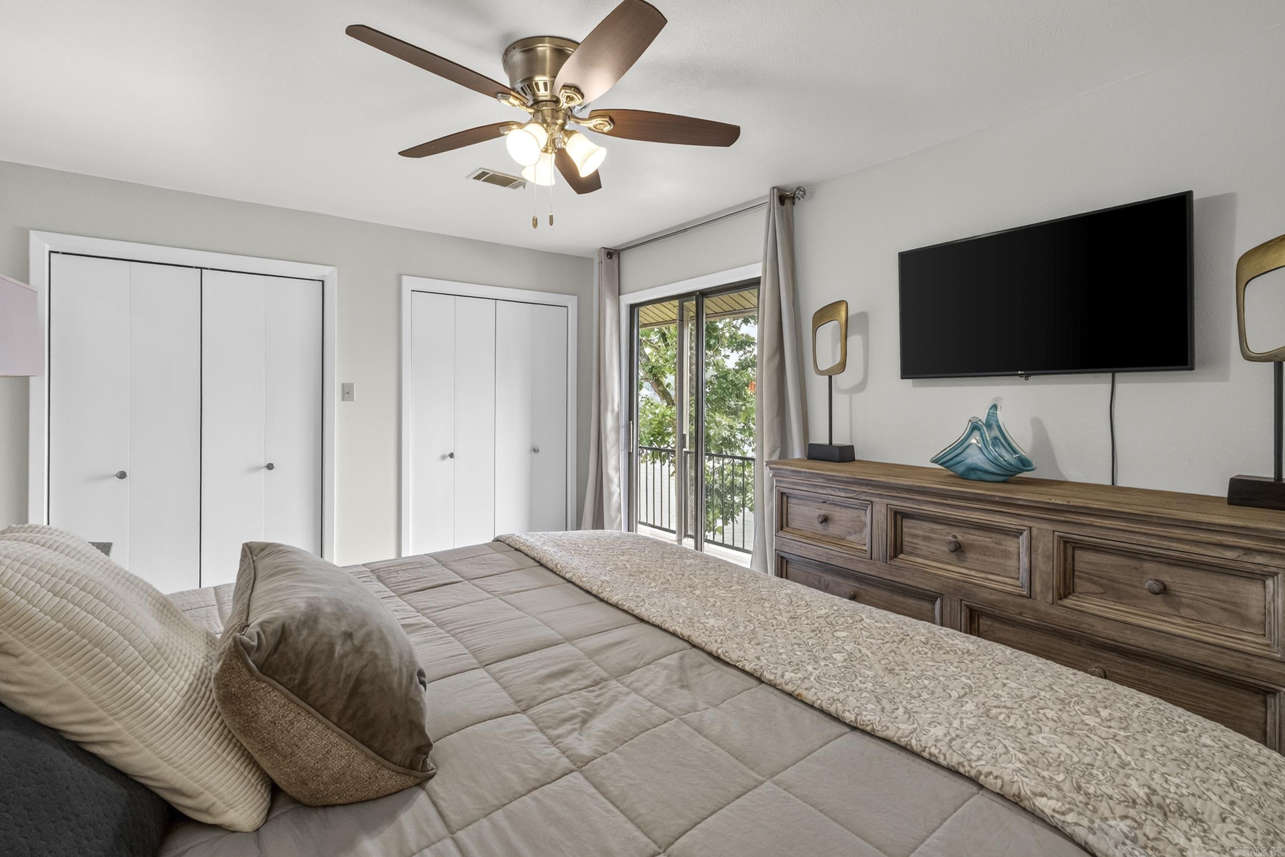 1319 Airport  Hot Springs, AR