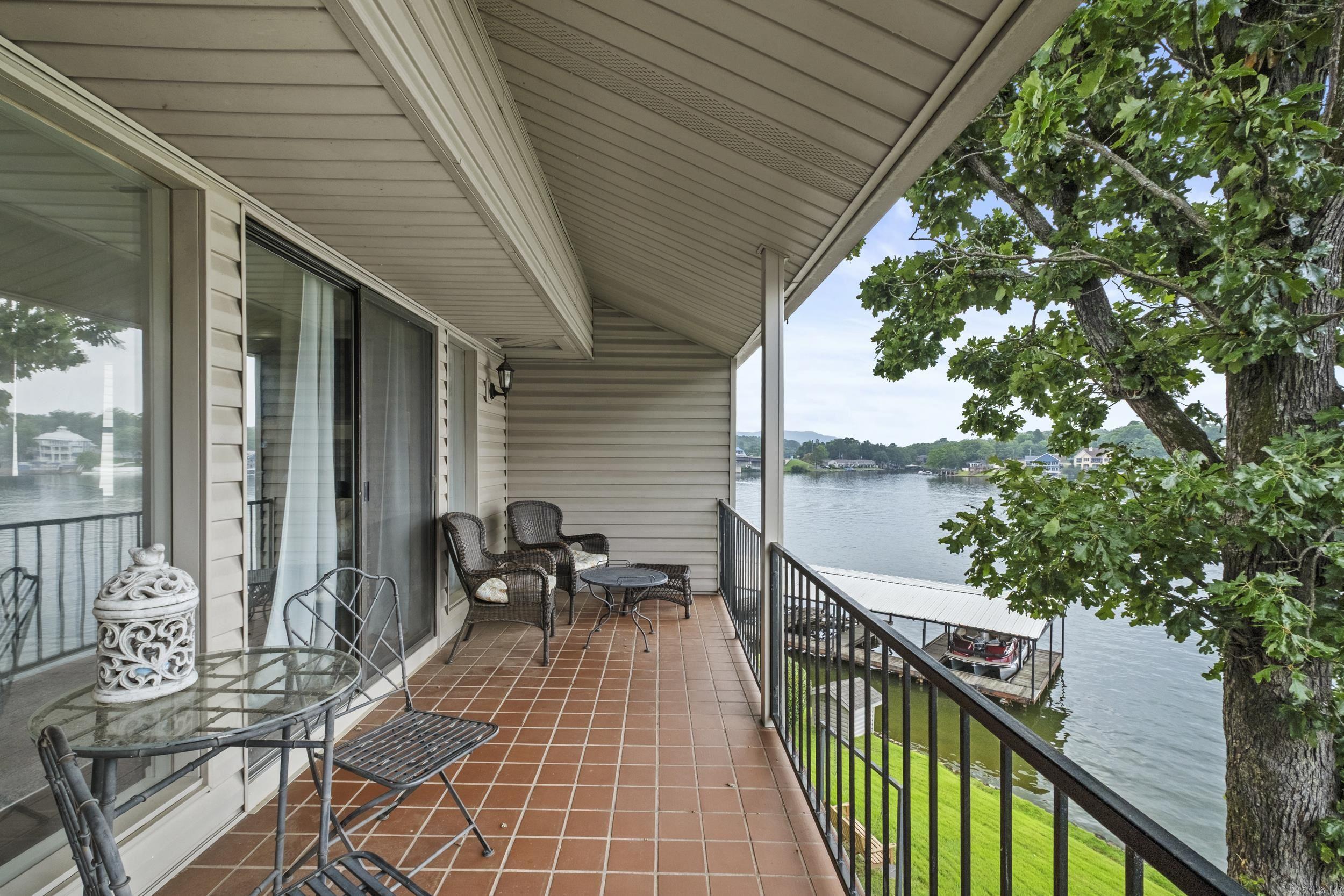 1319 Airport  Hot Springs, AR