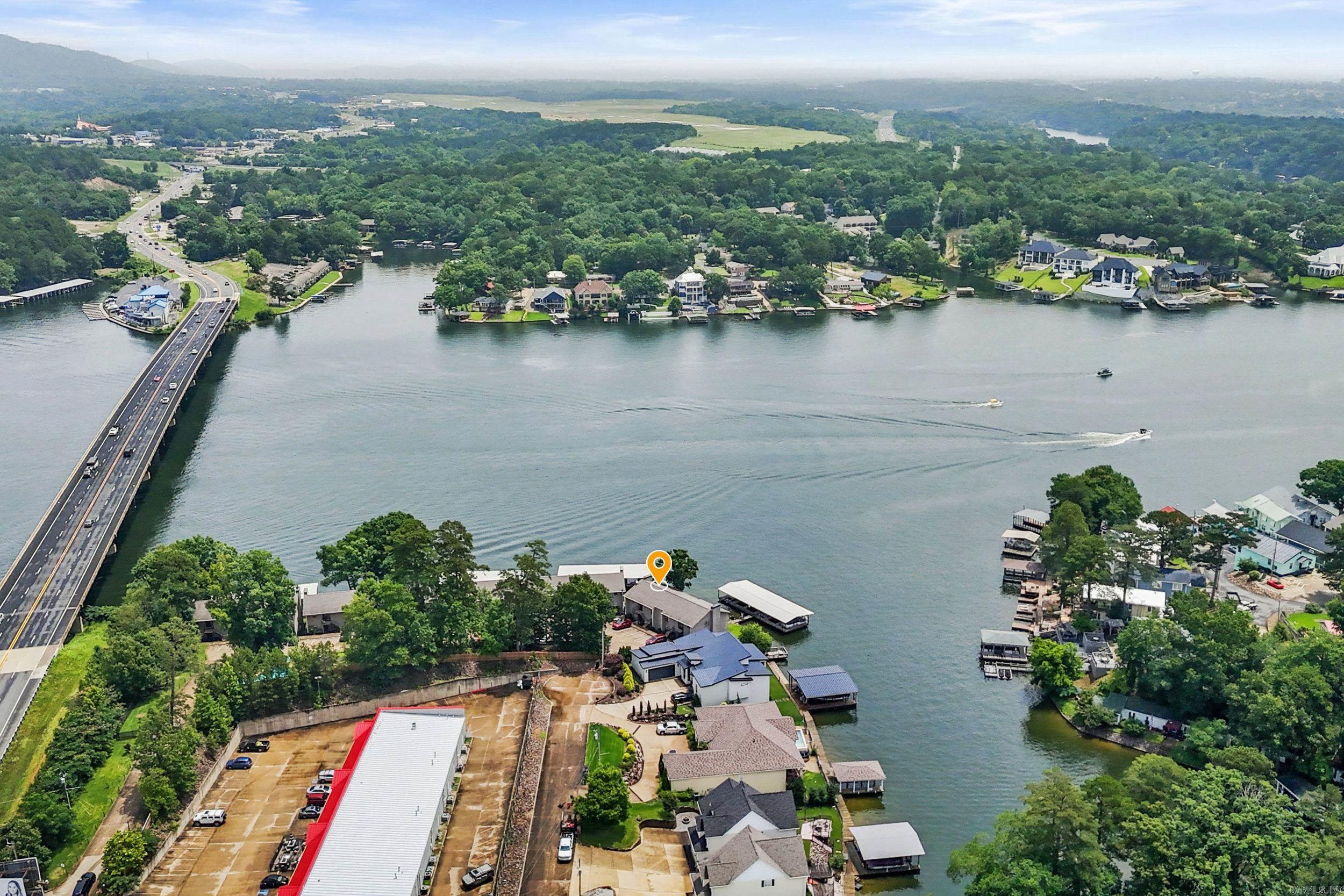 1319 Airport  Hot Springs, AR