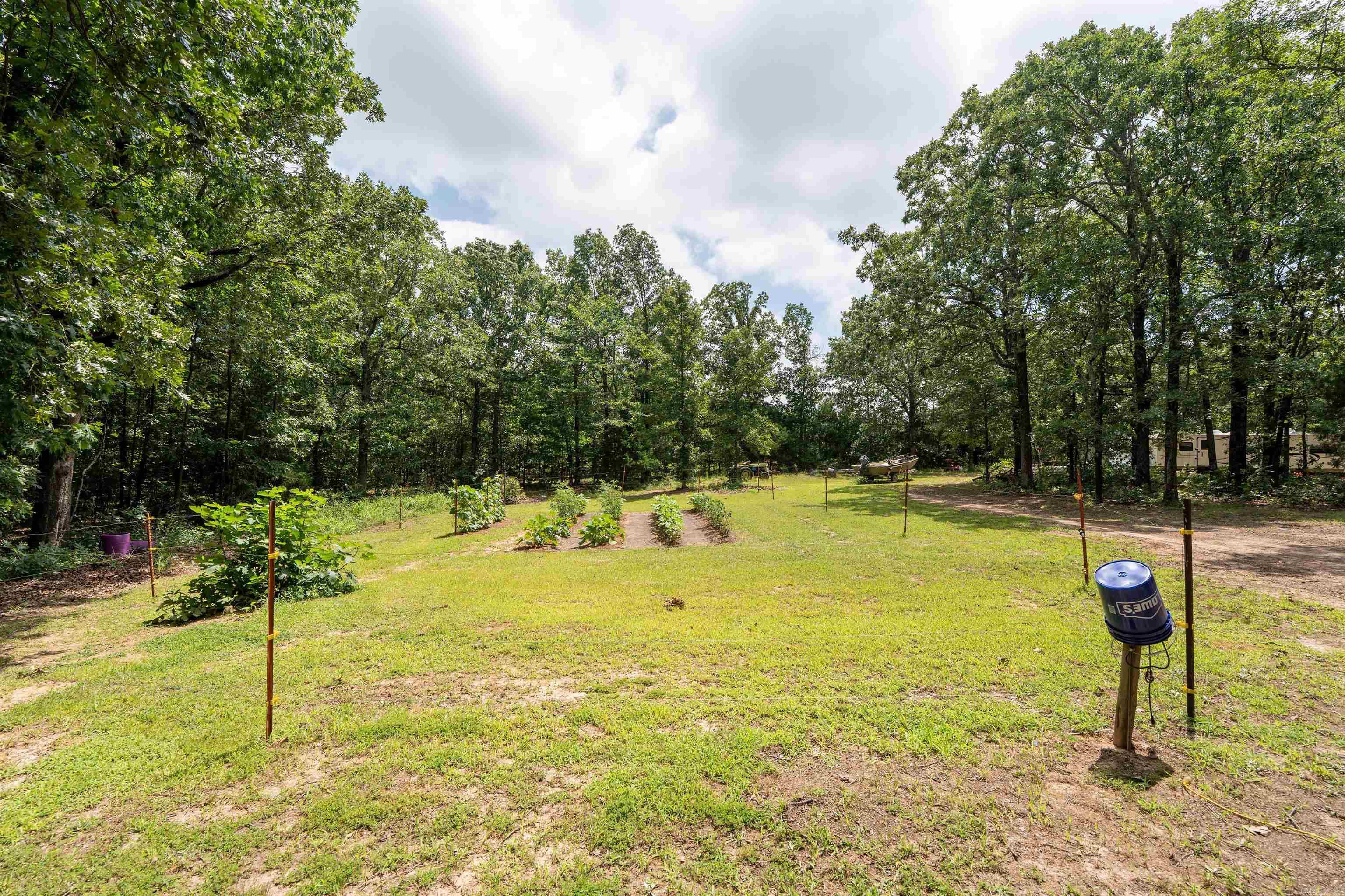 630 Goldmine  Bradford, AR