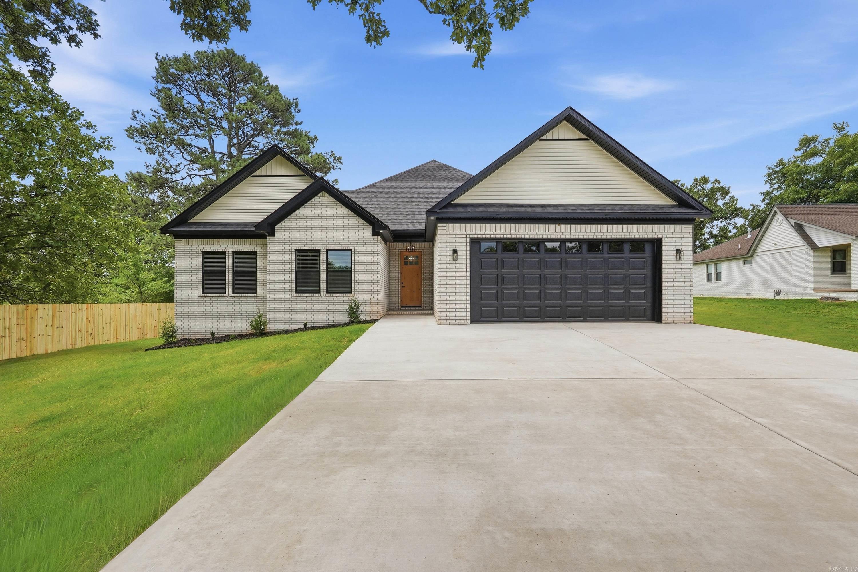 1304 E Maryland  Sherwood, AR