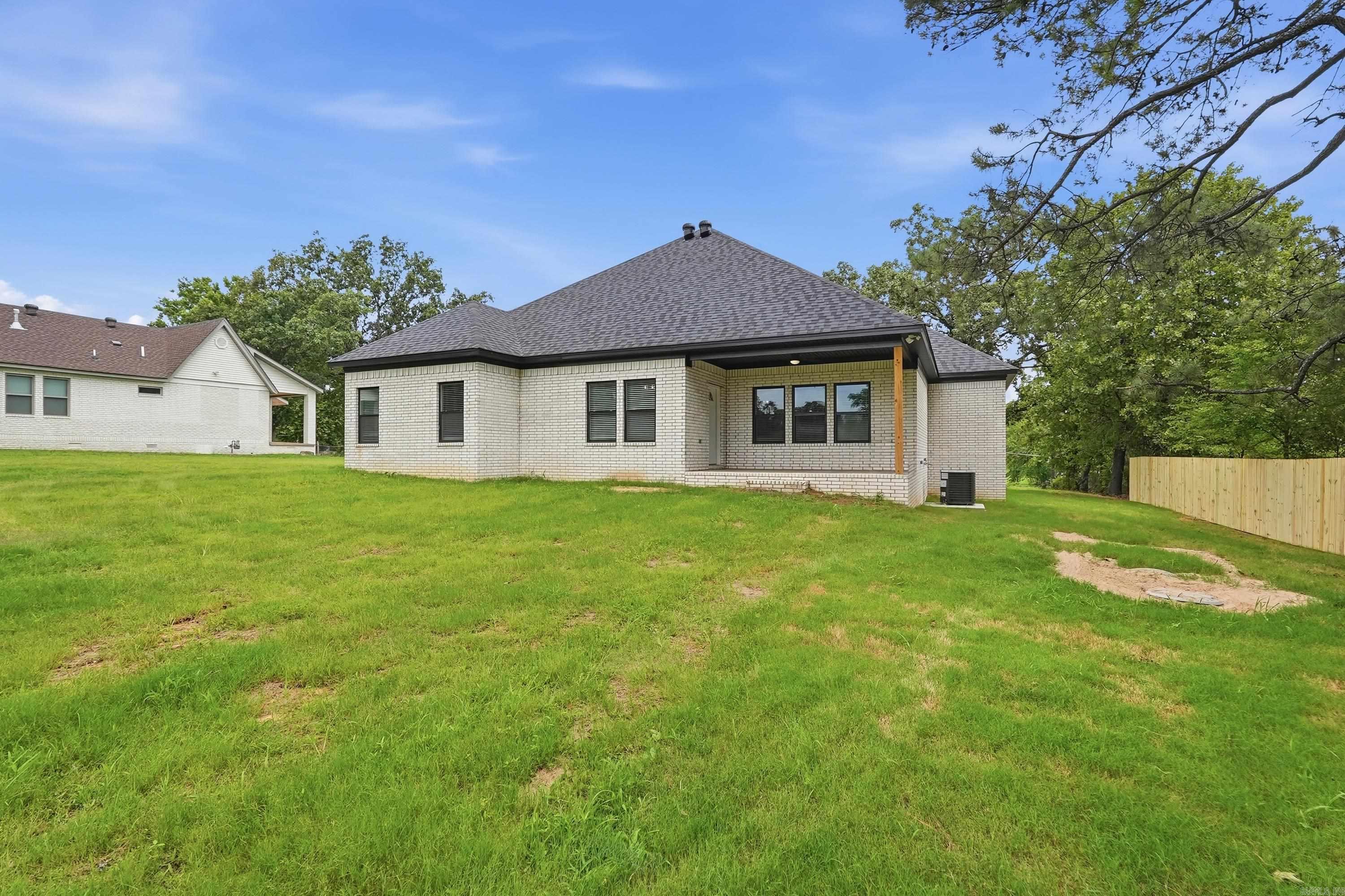 1304 E Maryland  Sherwood, AR
