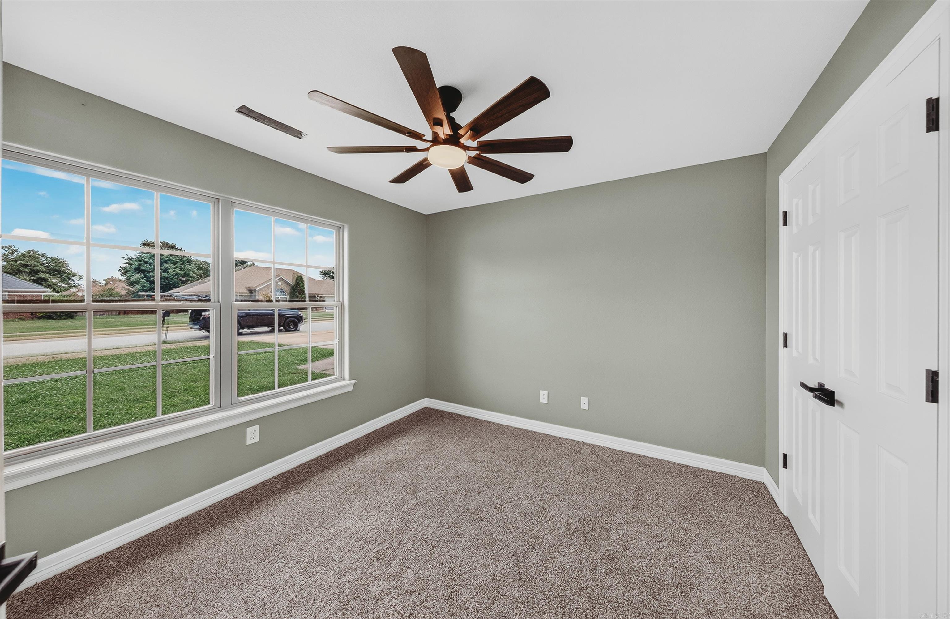 6010 Overland  Siloam Springs, AR