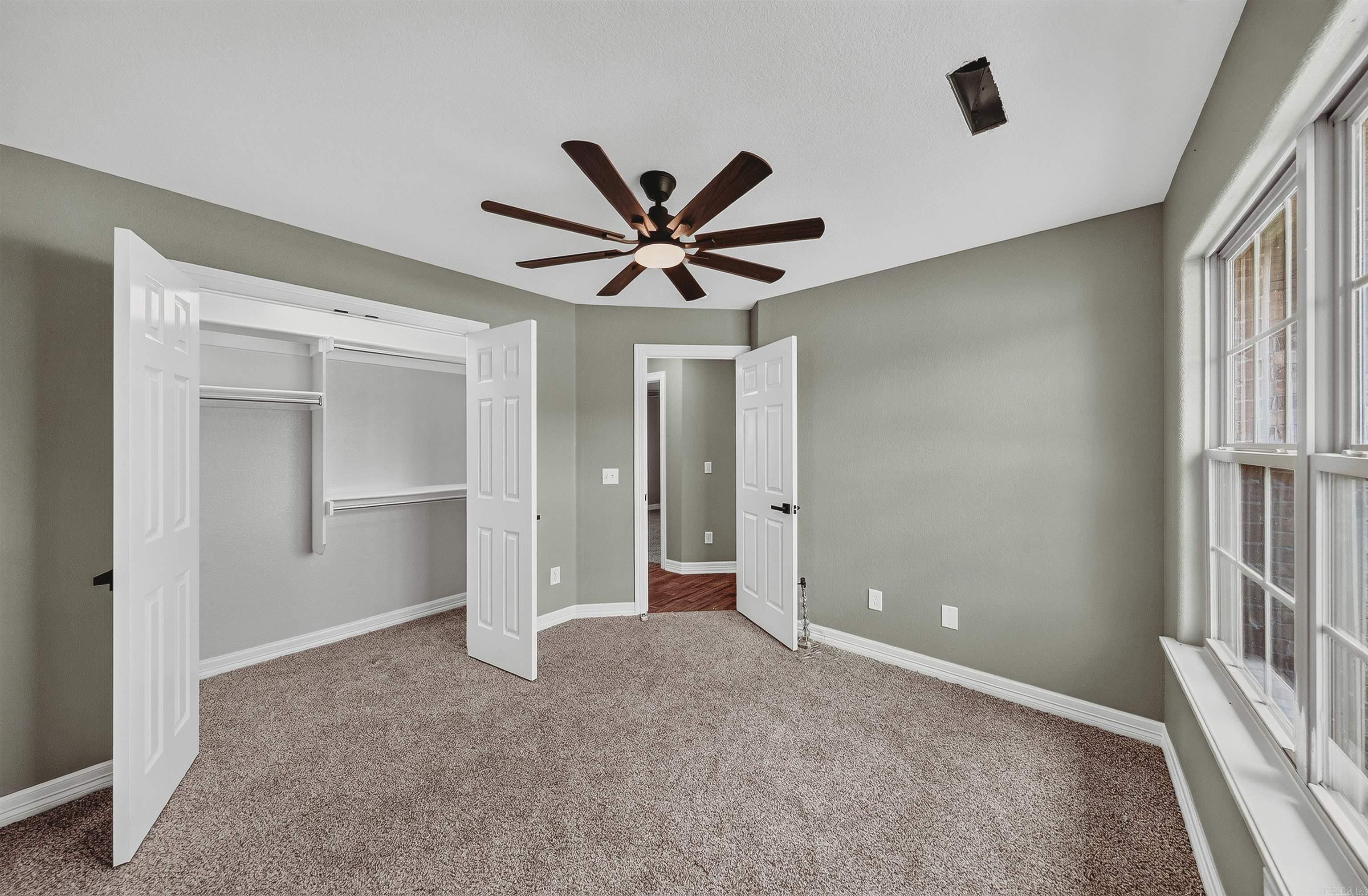 6010 Overland  Siloam Springs, AR