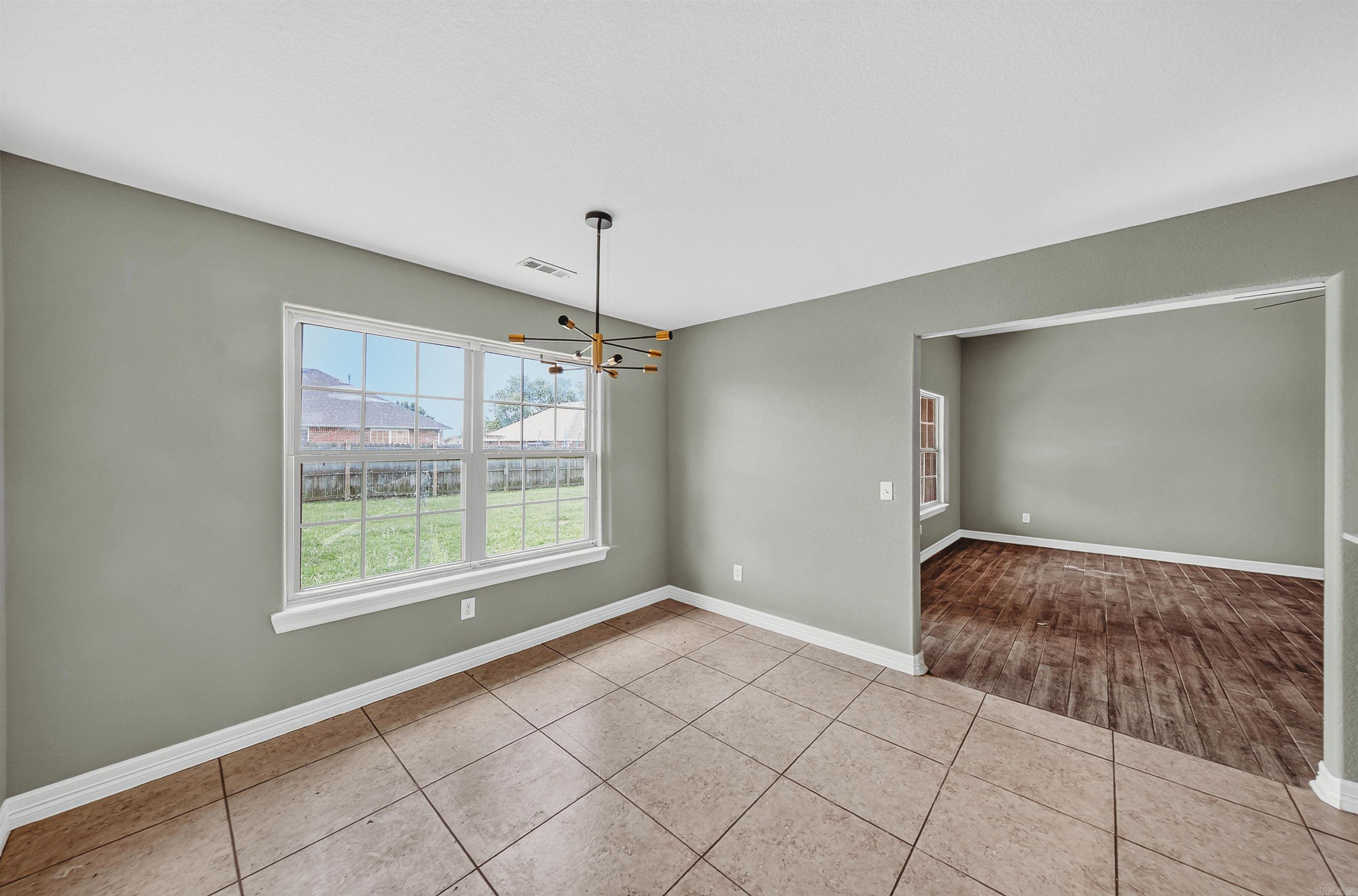 6010 Overland  Siloam Springs, AR