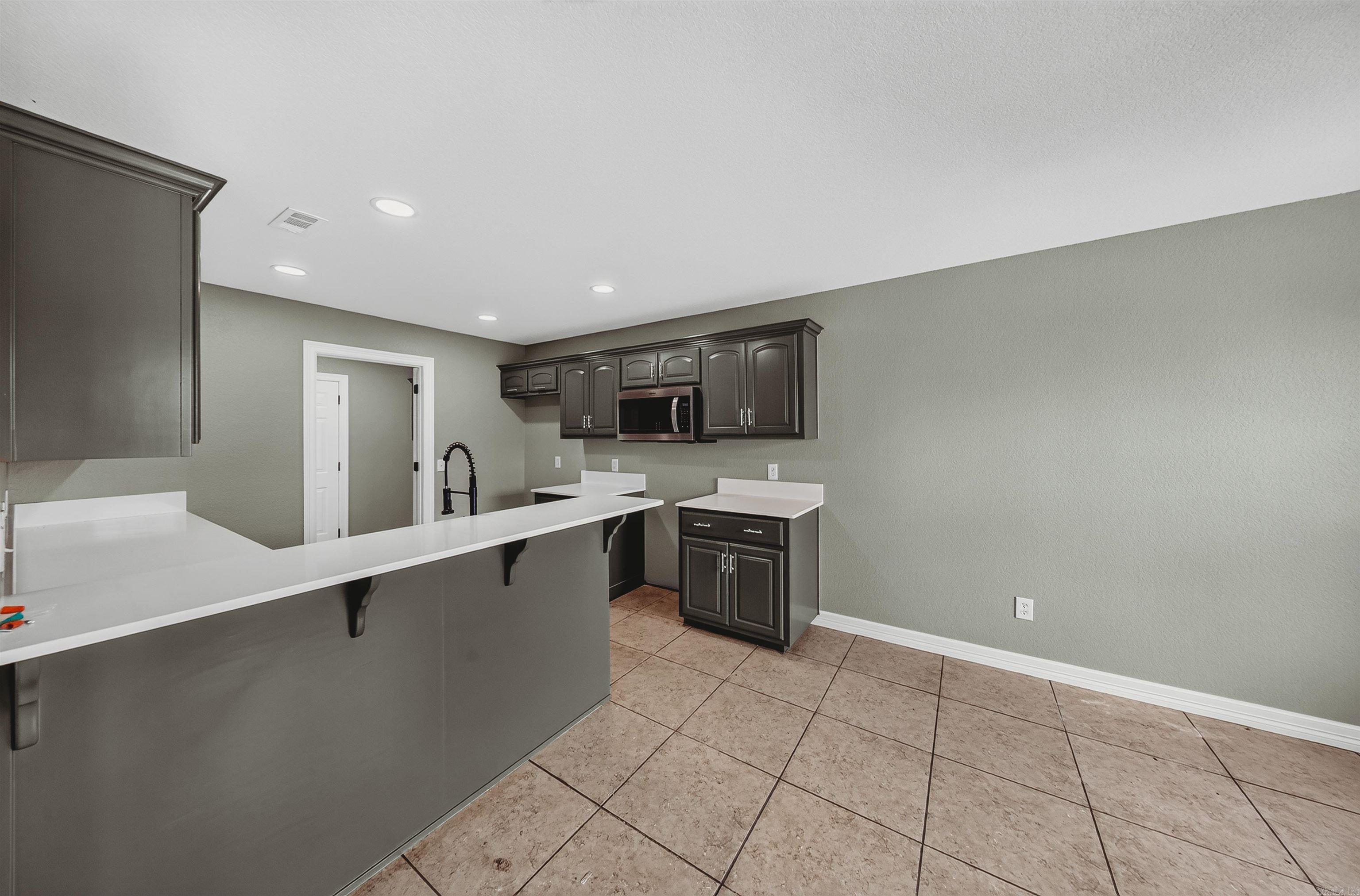 6010 Overland  Siloam Springs, AR
