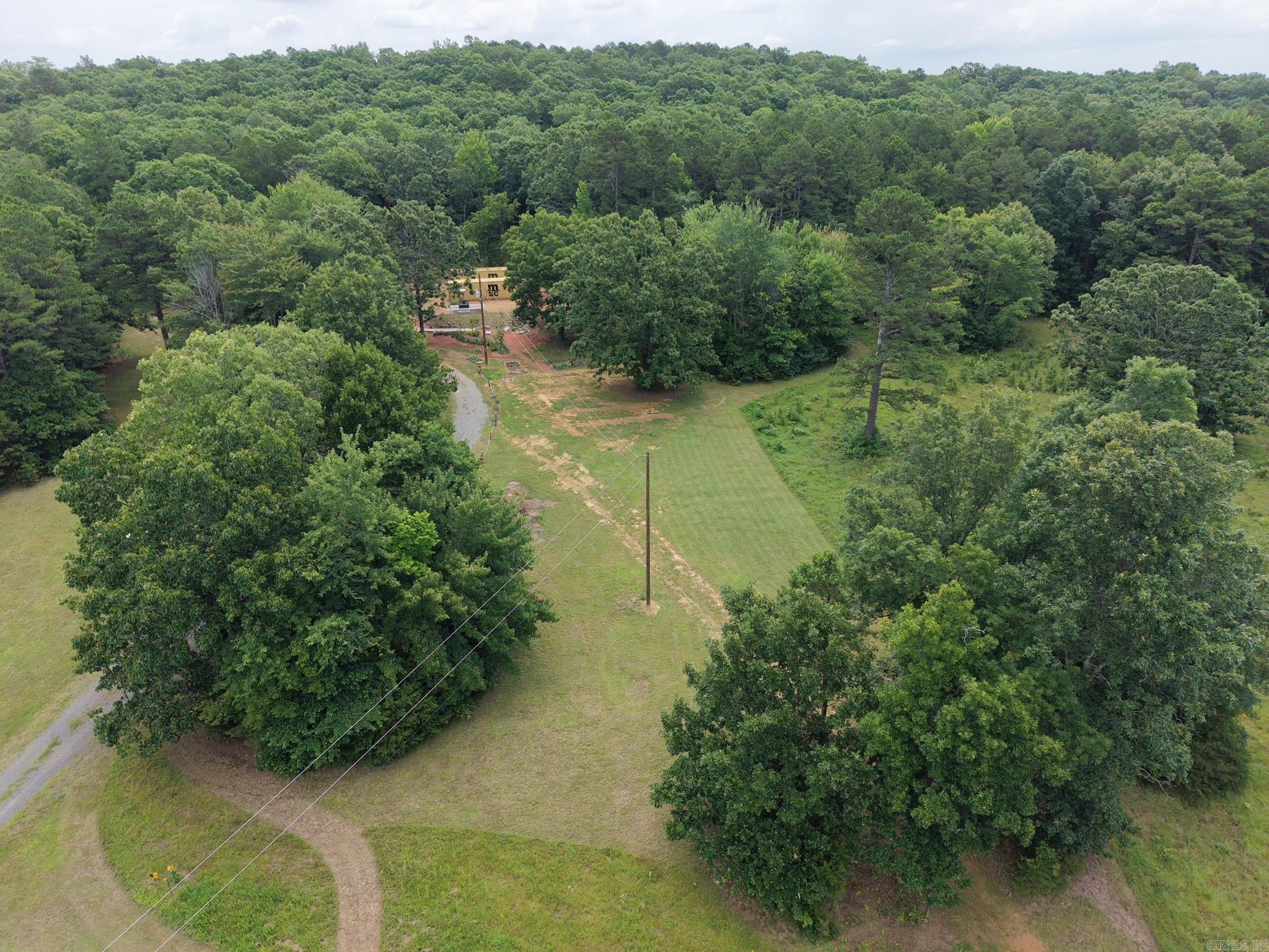 8798 Holly Mountain  Clinton, AR
