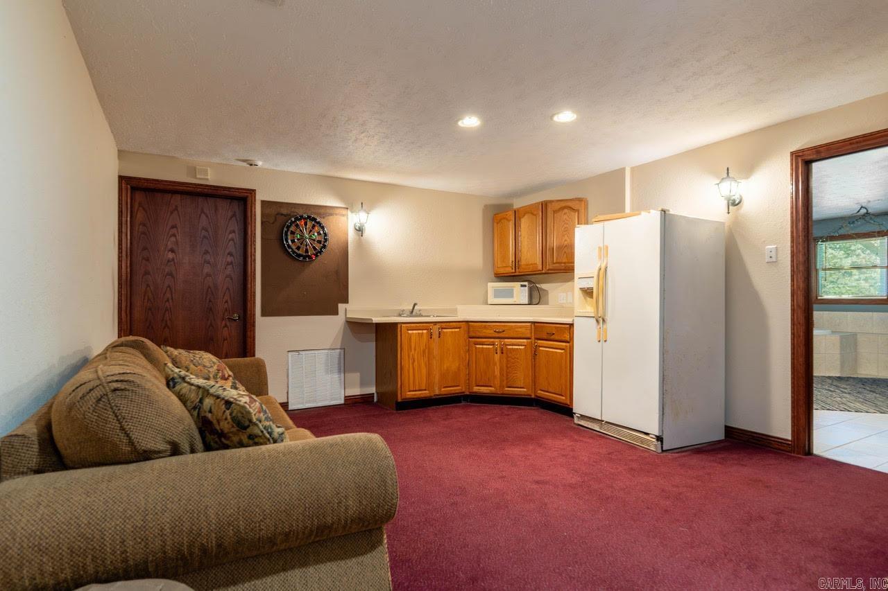 312 Shadow Oak  Mammoth Spring, AR