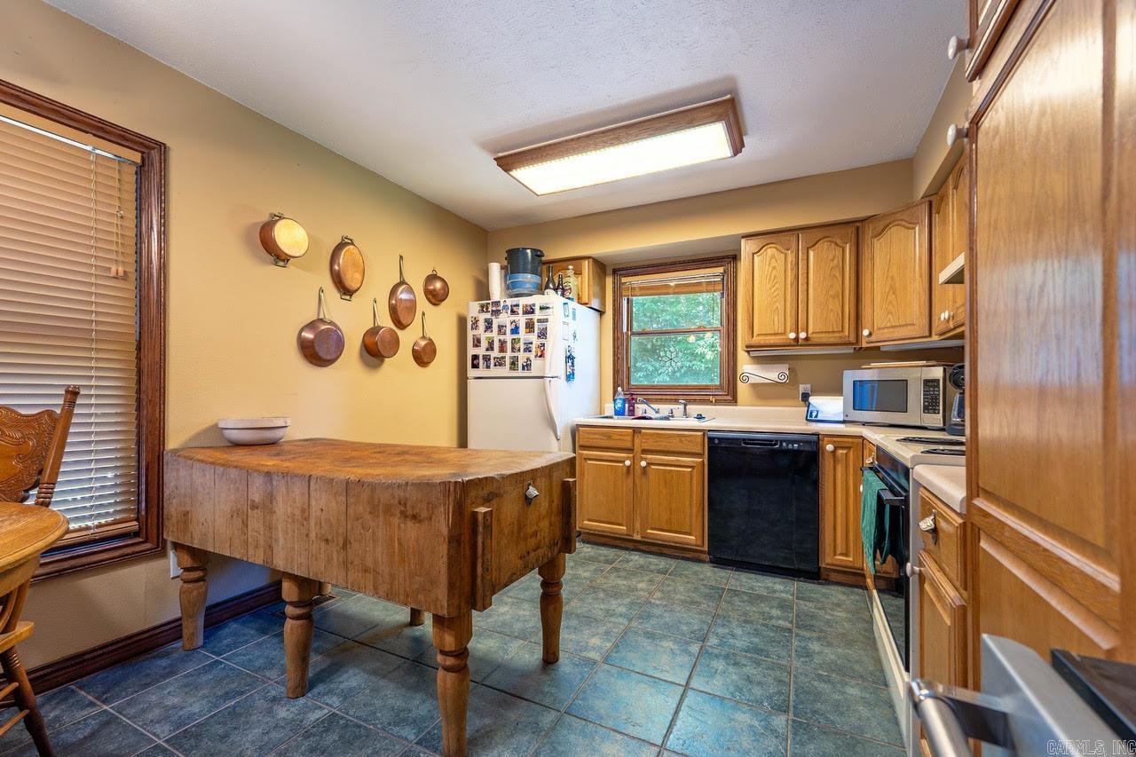 312 Shadow Oak  Mammoth Spring, AR