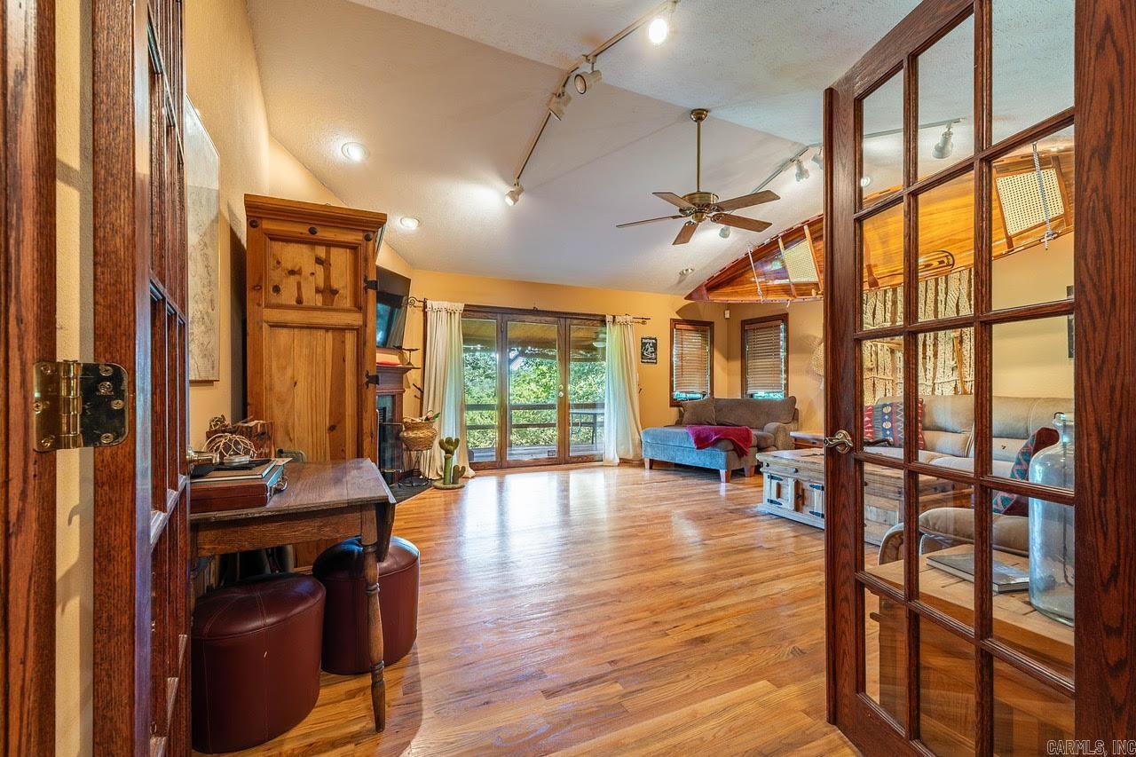 312 Shadow Oak  Mammoth Spring, AR
