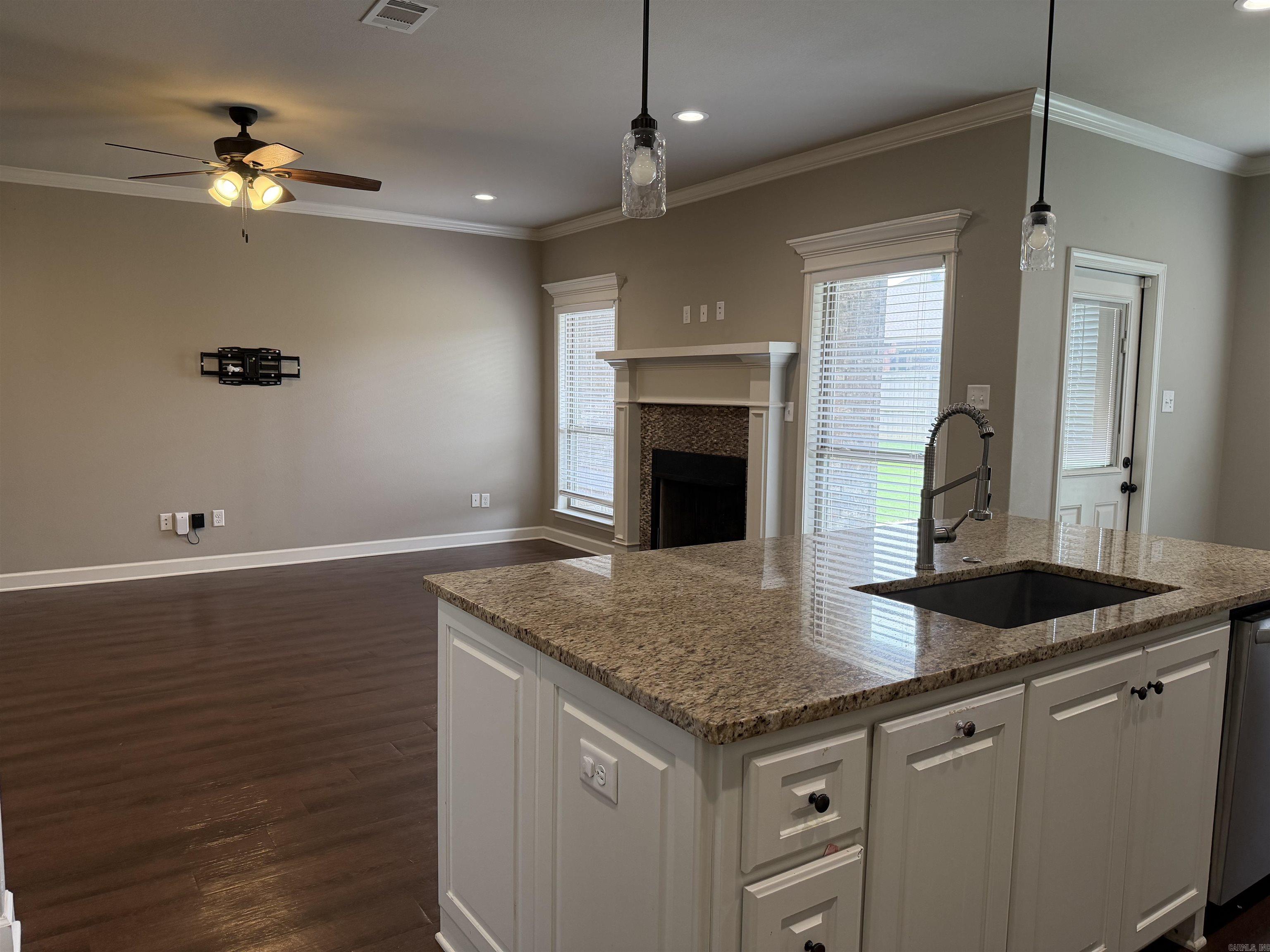 810 Mango Loop  Austin, AR