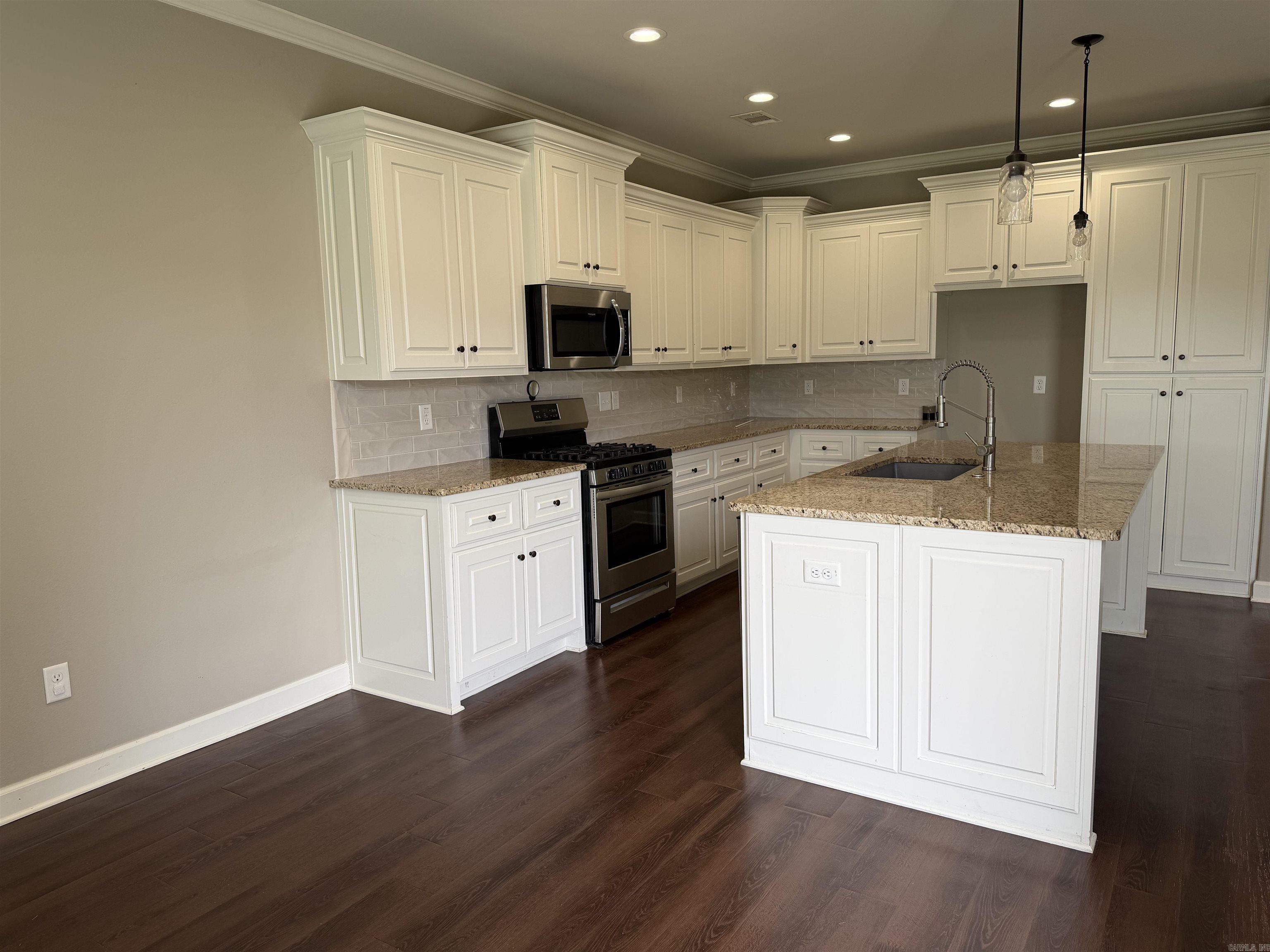 810 Mango Loop  Austin, AR
