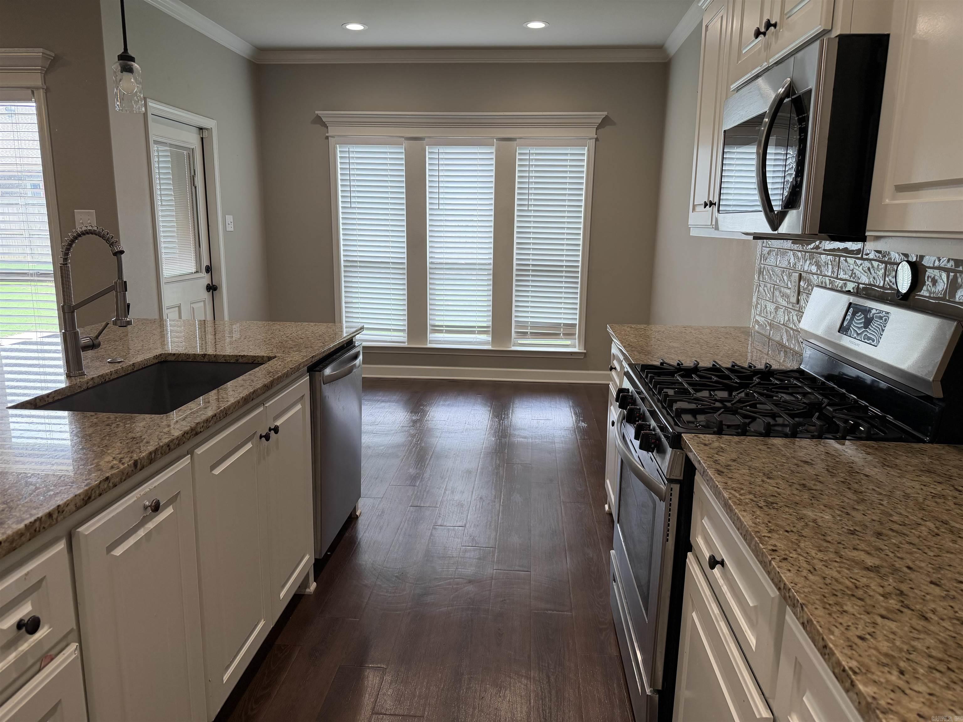 810 Mango Loop  Austin, AR