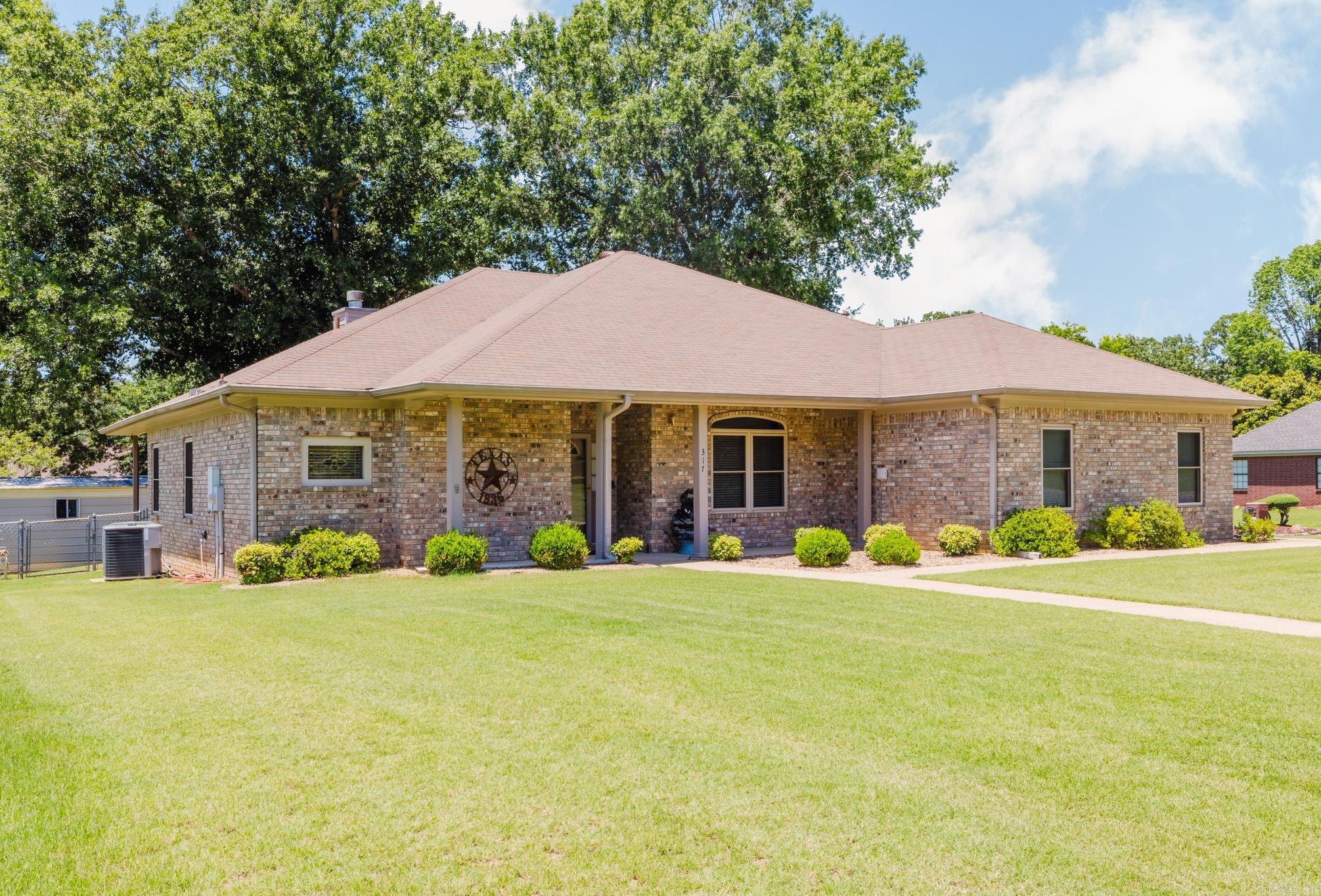 317 Fair Oaks  Jacksonville, AR