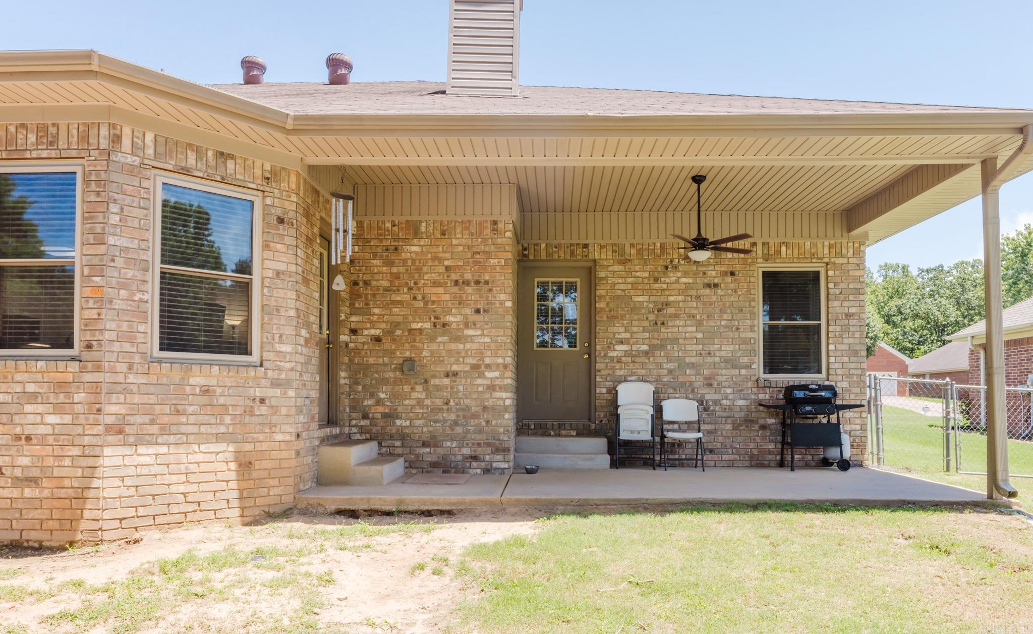 317 Fair Oaks  Jacksonville, AR