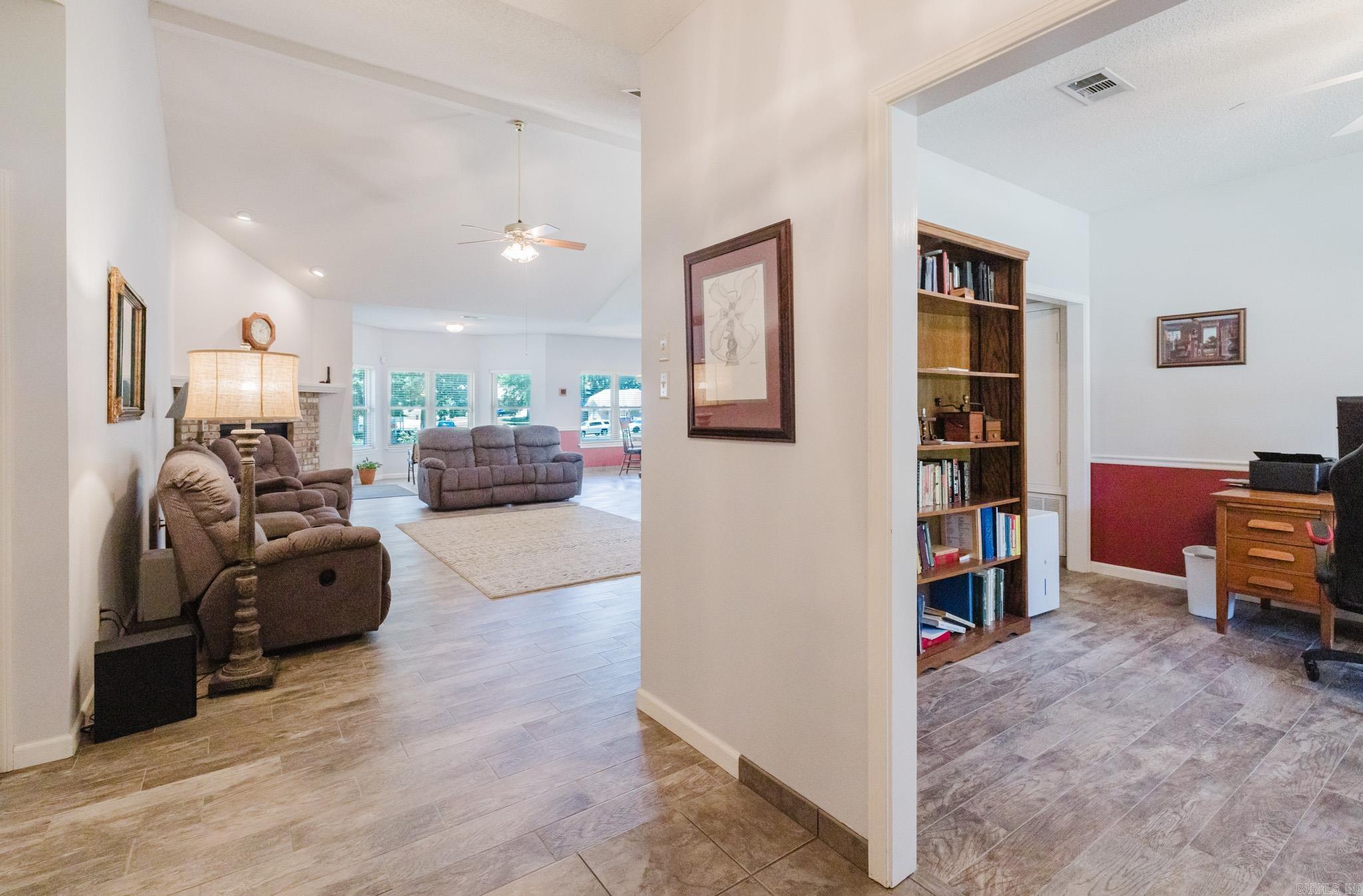 317 Fair Oaks  Jacksonville, AR