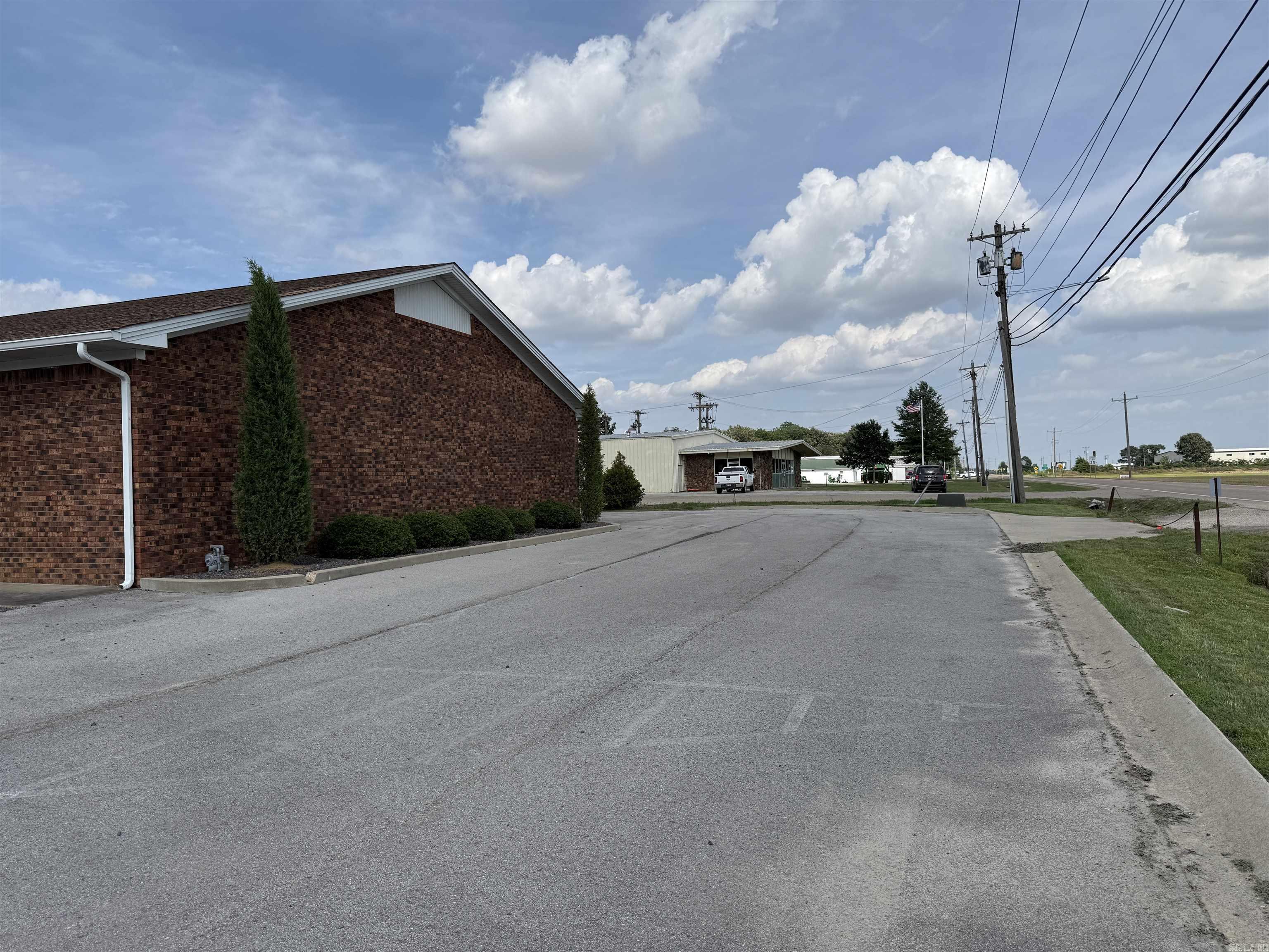 830 S Terminal  Piggott, AR