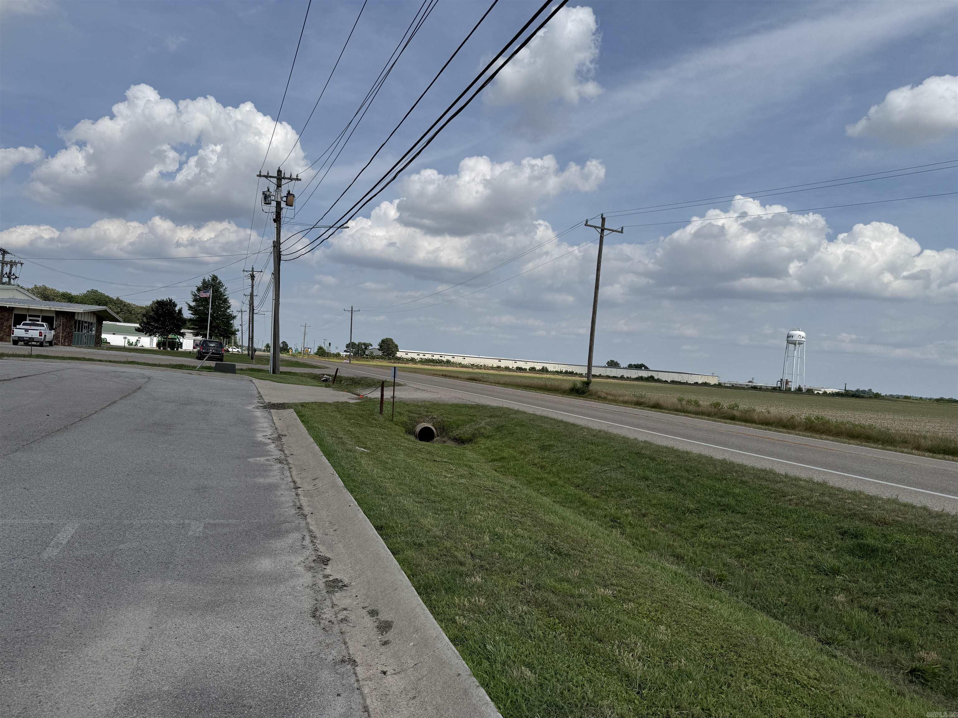 830 S Terminal  Piggott, AR